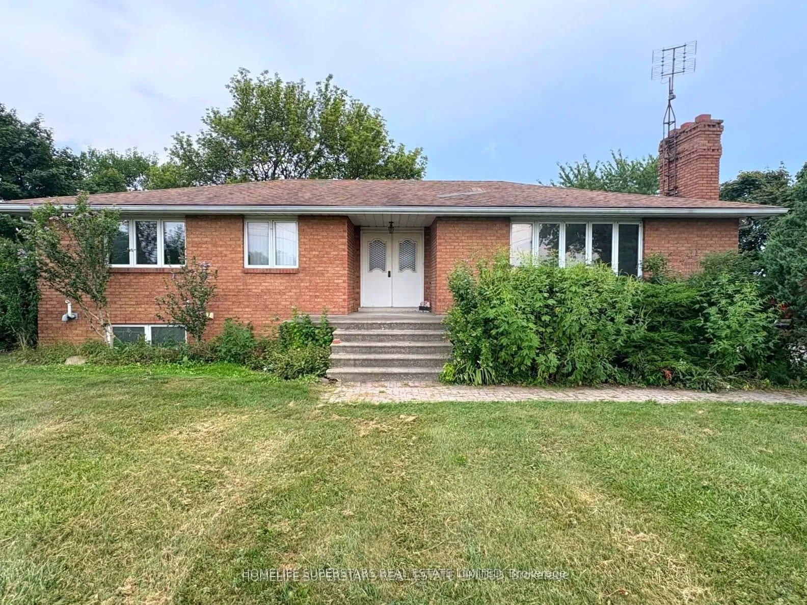 Photo 12 of 241 County Rd 42, Lakeshore — HOMEH