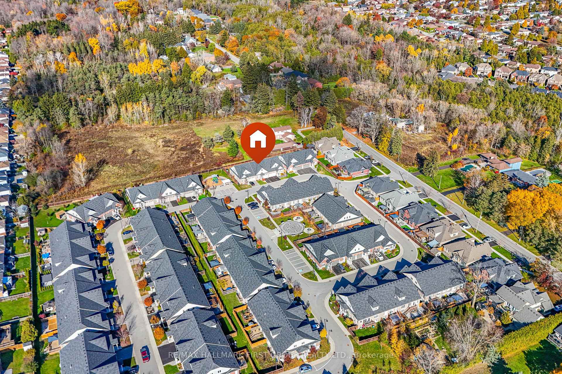 Photo 39 of 43 Washburn Path, Clarington, Courtice — HOMEH