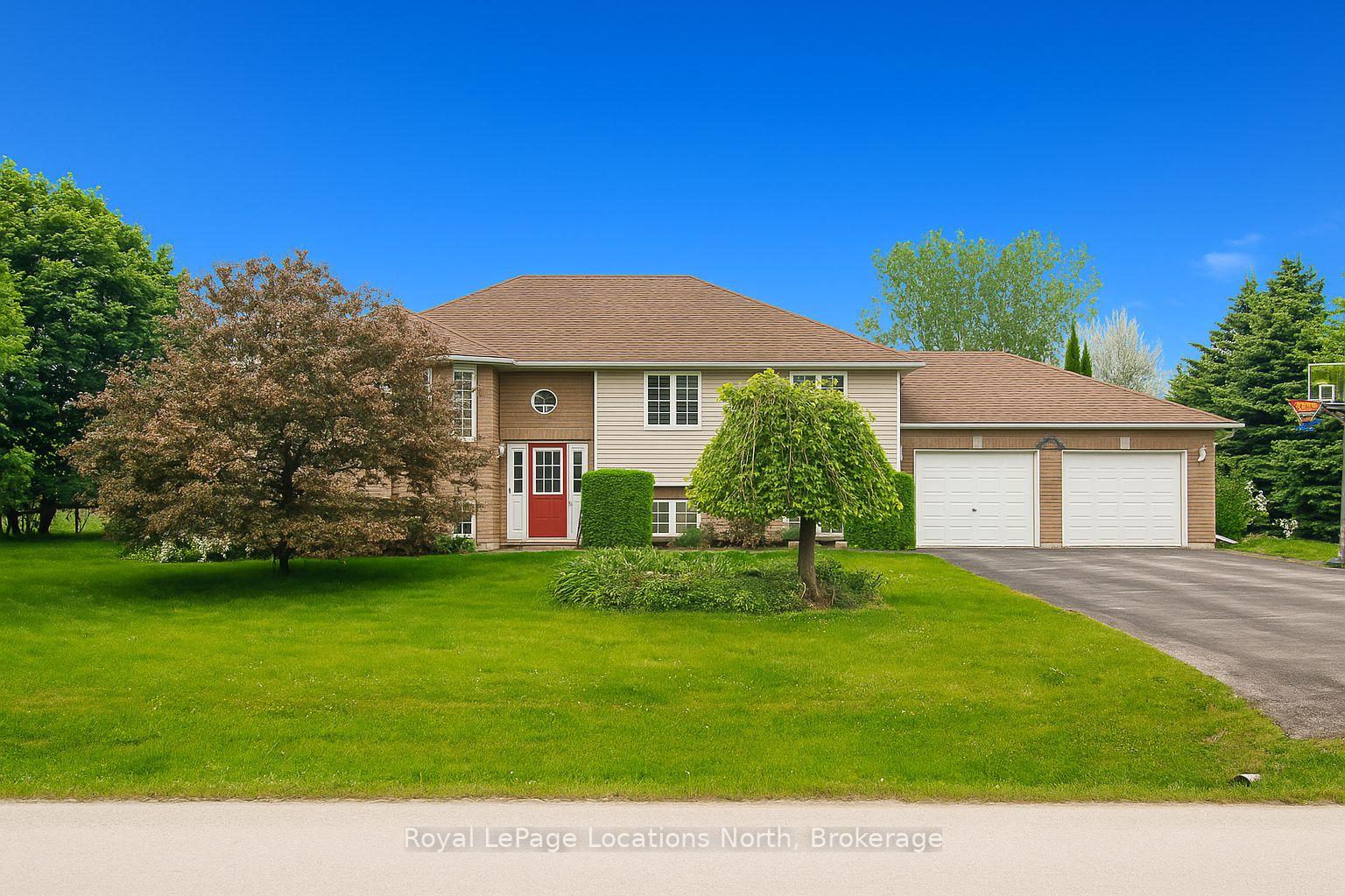 Photo 1 of 26 Blackburn Avenue, Clearview, Nottawa — HOMEH