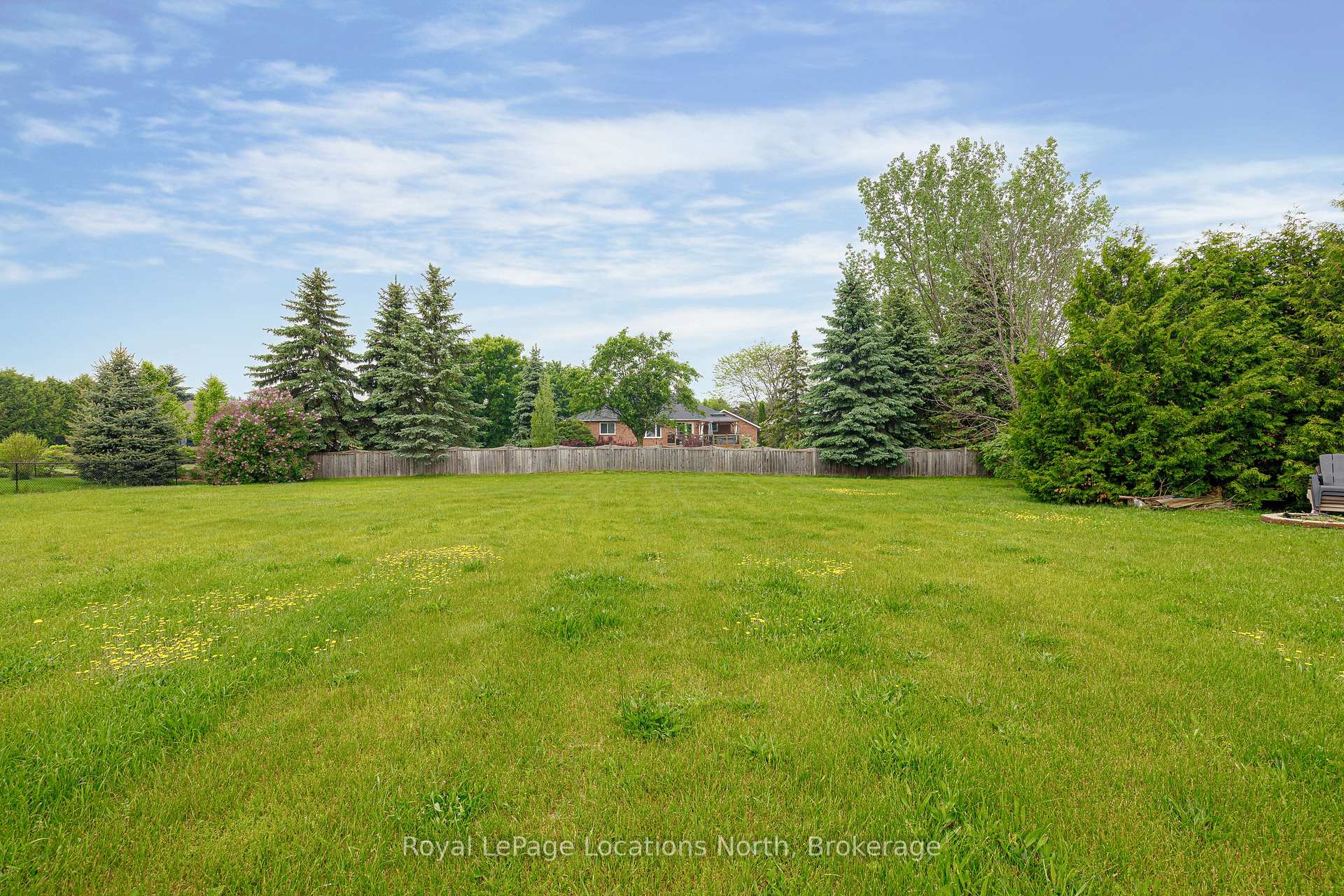 Photo 33 of 26 Blackburn Avenue, Clearview, Nottawa — HOMEH