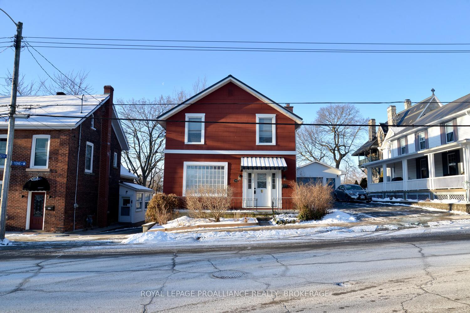 Photo 1 of 290 Stone Street S, Gananoque — HOMEH