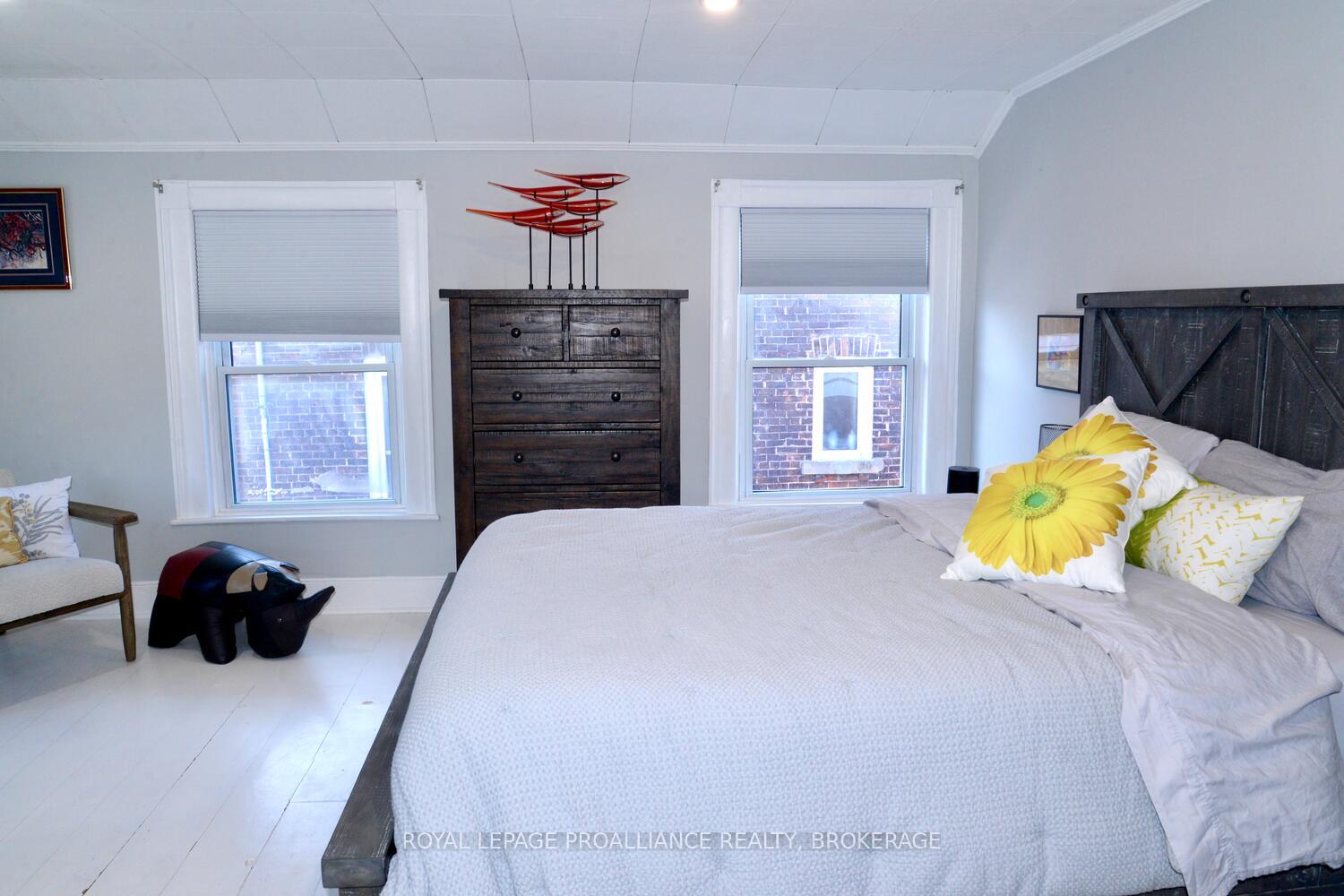 Photo 28 of 290 Stone Street S, Gananoque — HOMEH