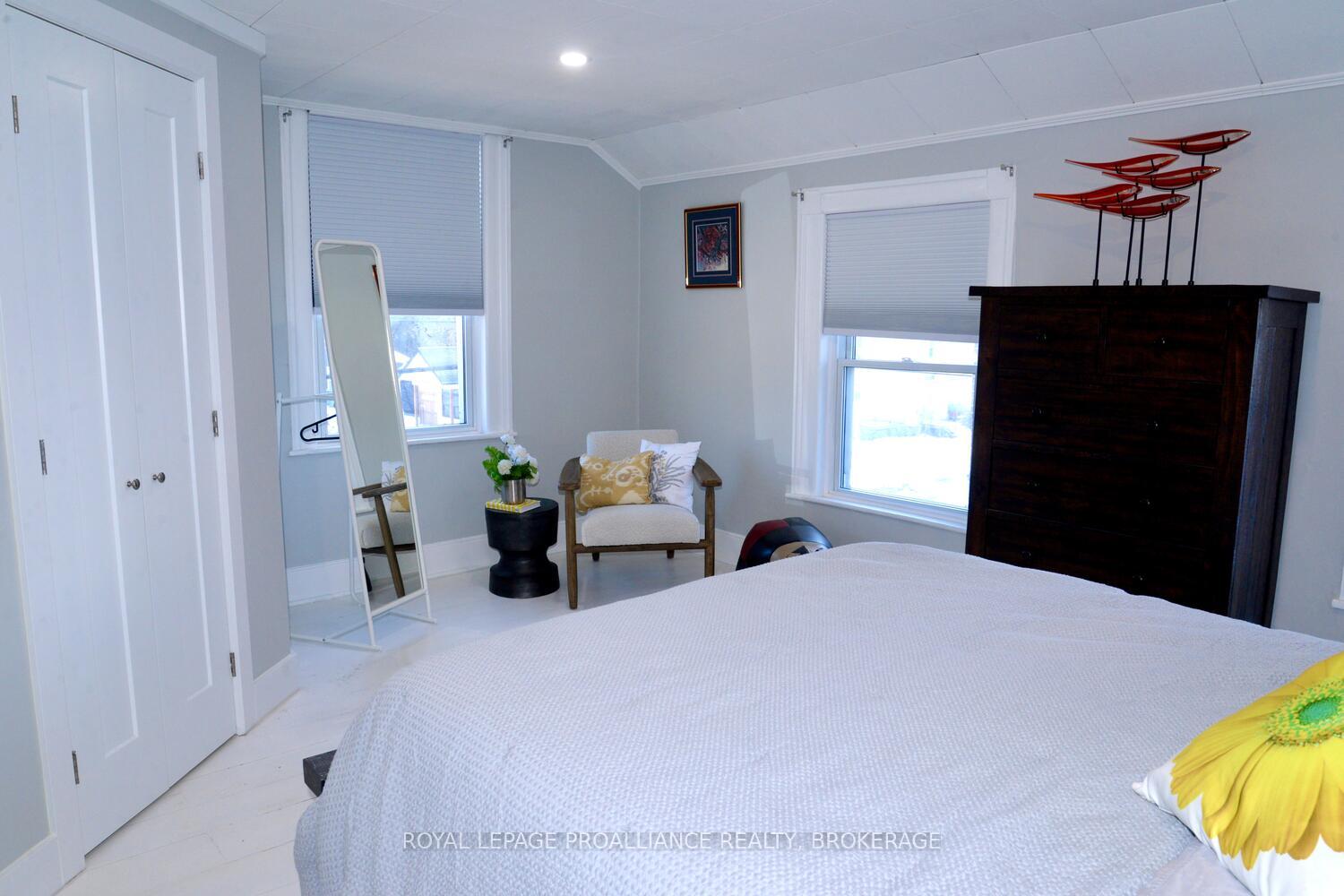 Photo 29 of 290 Stone Street S, Gananoque — HOMEH