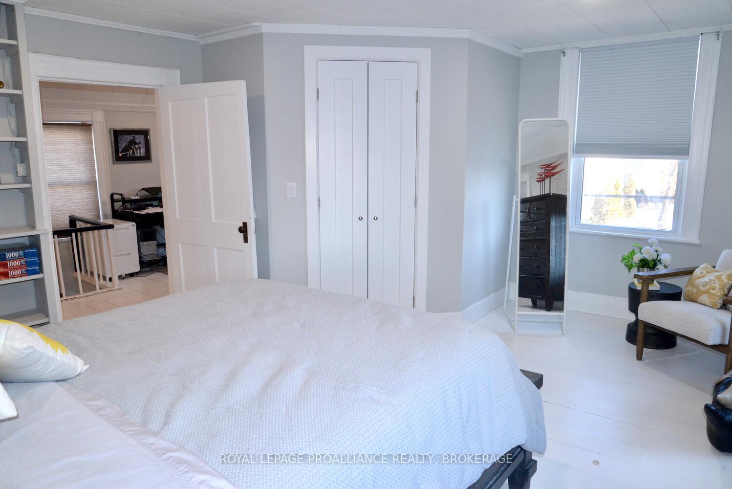 Photo 30 of 290 Stone Street S, Gananoque — HOMEH