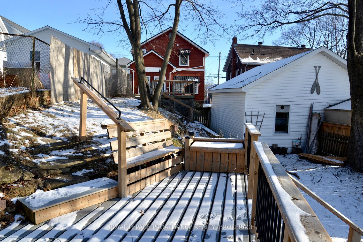 Photo 36 of 290 Stone Street S, Gananoque — HOMEH