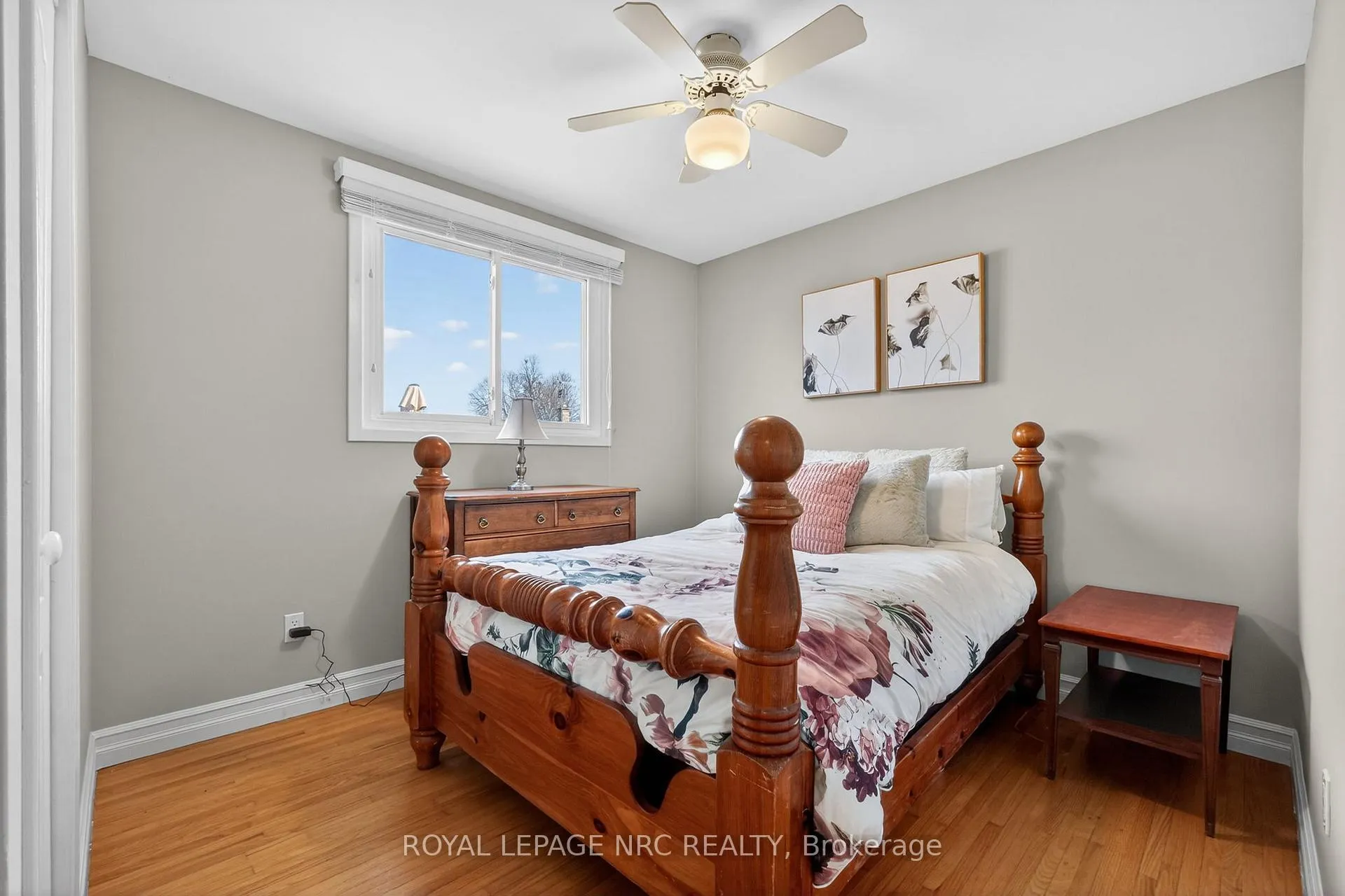Photo 11 of 110 Sherman Drive, St. Catharines, Lakeport — HOMEH