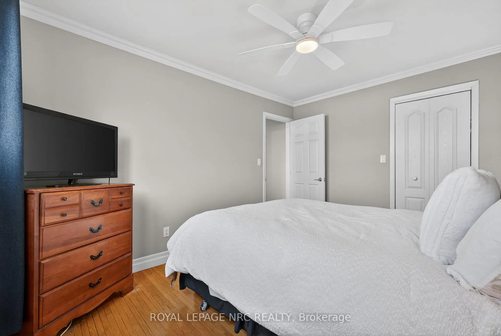 Photo 17 of 110 Sherman Drive, St. Catharines, Lakeport — HOMEH