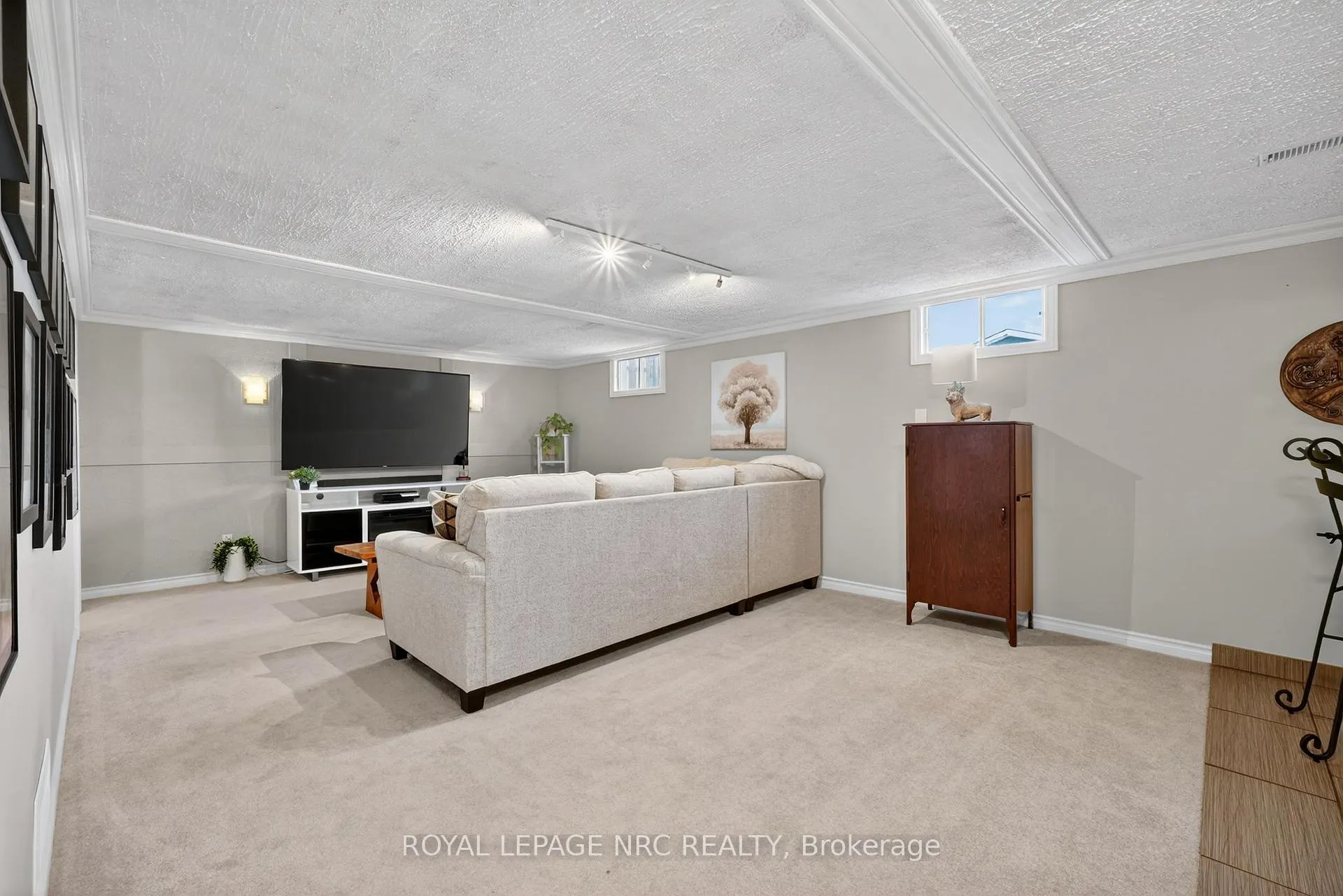 Photo 22 of 110 Sherman Drive, St. Catharines, Lakeport — HOMEH