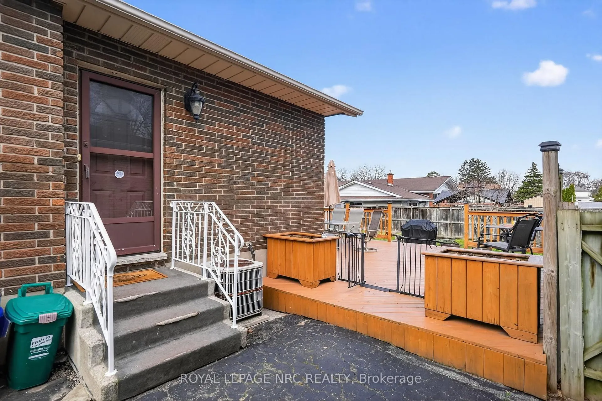 Photo 25 of 110 Sherman Drive, St. Catharines, Lakeport — HOMEH