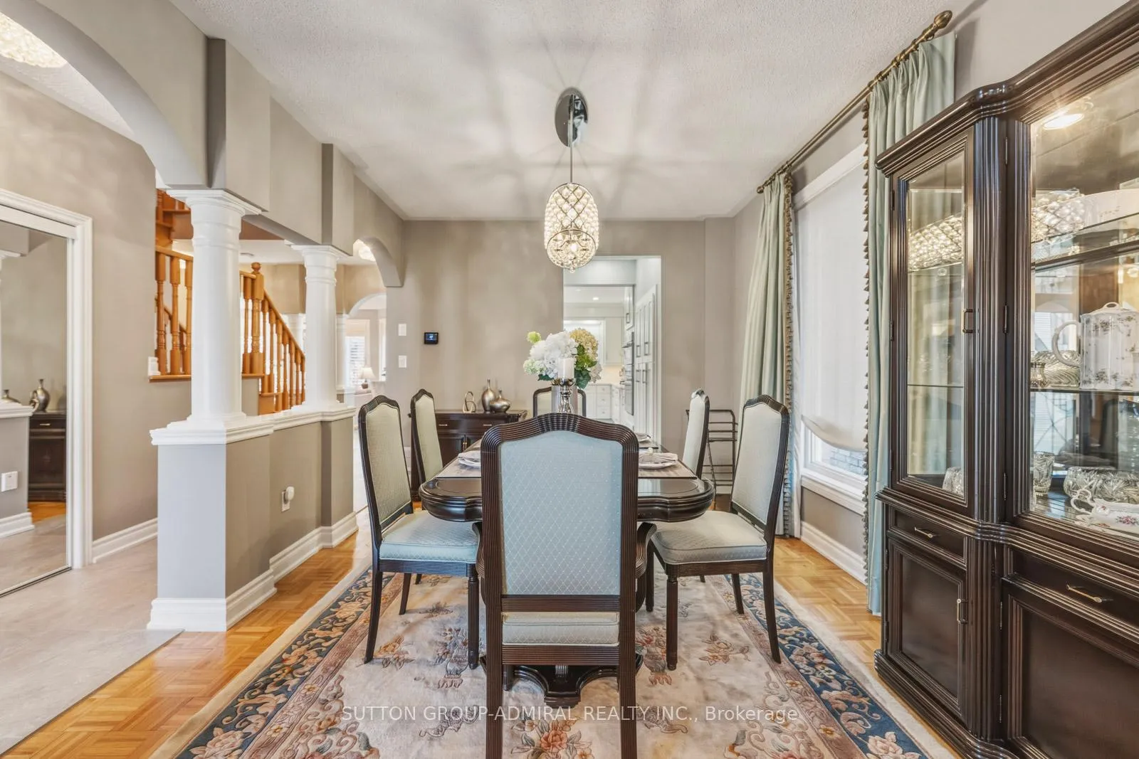 Photo 8 of 90 Summeridge Drive, Vaughan, Patterson — HOMEH