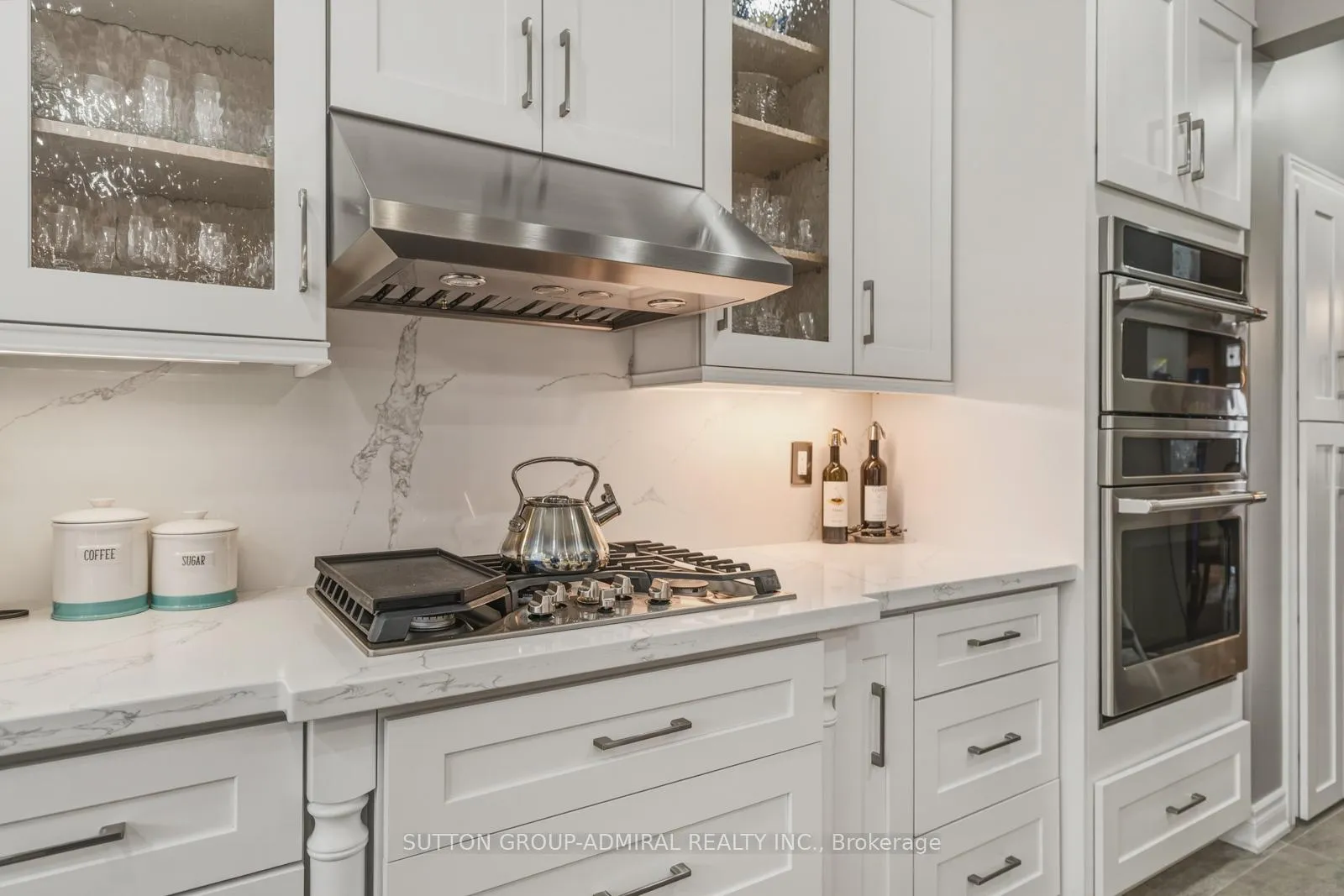 Photo 17 of 90 Summeridge Drive, Vaughan, Patterson — HOMEH
