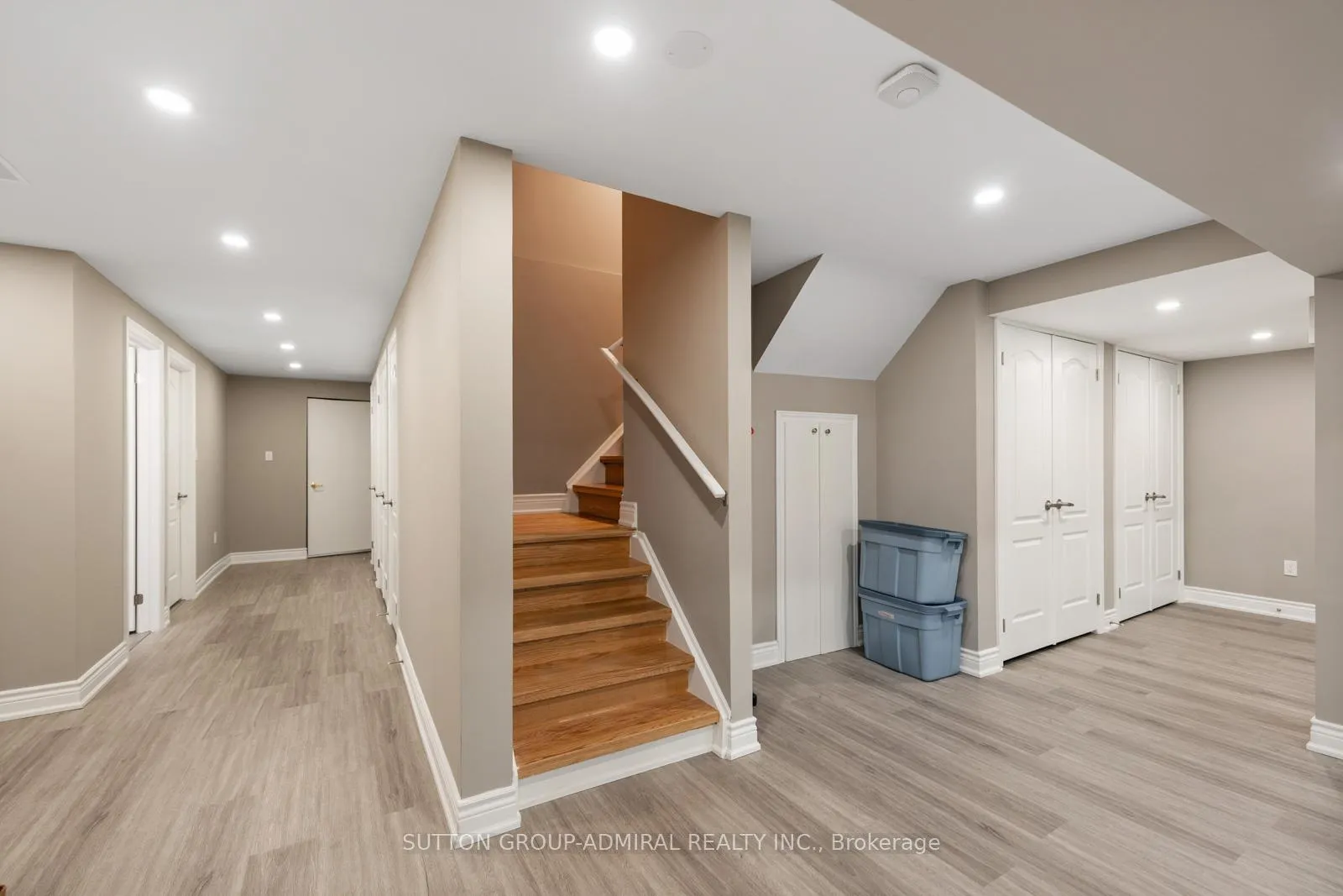 Photo 38 of 90 Summeridge Drive, Vaughan, Patterson — HOMEH