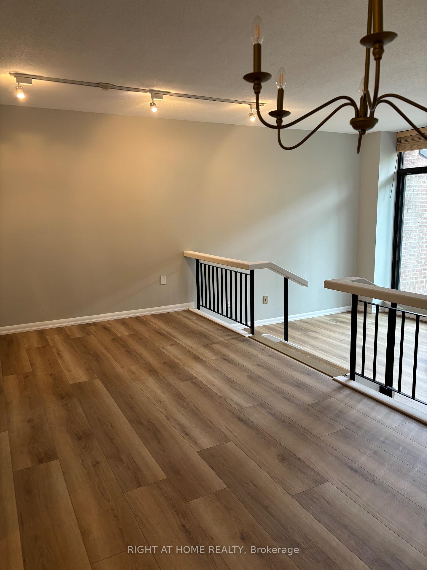 Photo 12 of Unit 318, 40 Sylvan Valley Way, Toronto, Bedford Park-Nortown — HOMEH