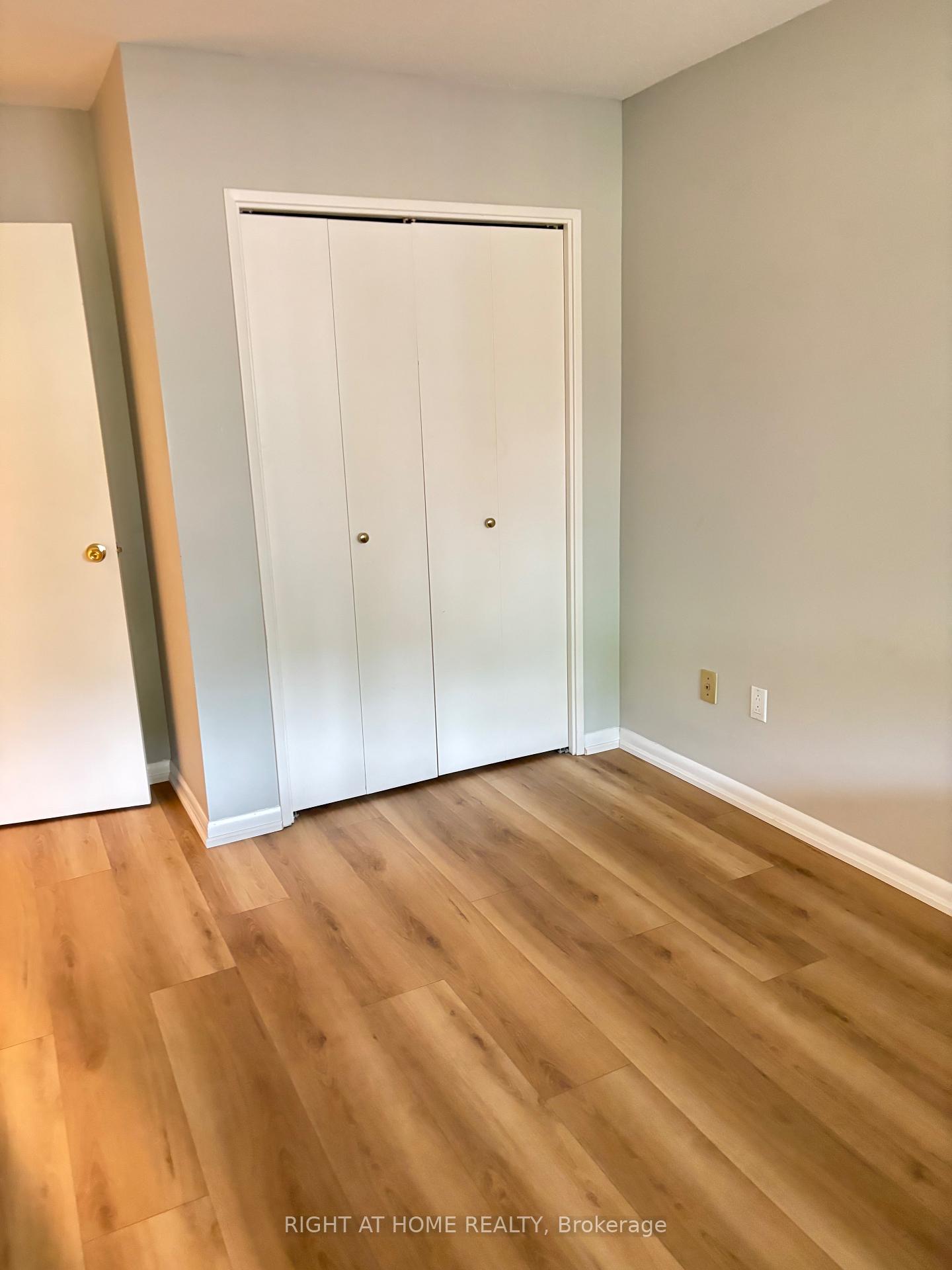 Photo 15 of Unit 318, 40 Sylvan Valley Way, Toronto, Bedford Park-Nortown — HOMEH