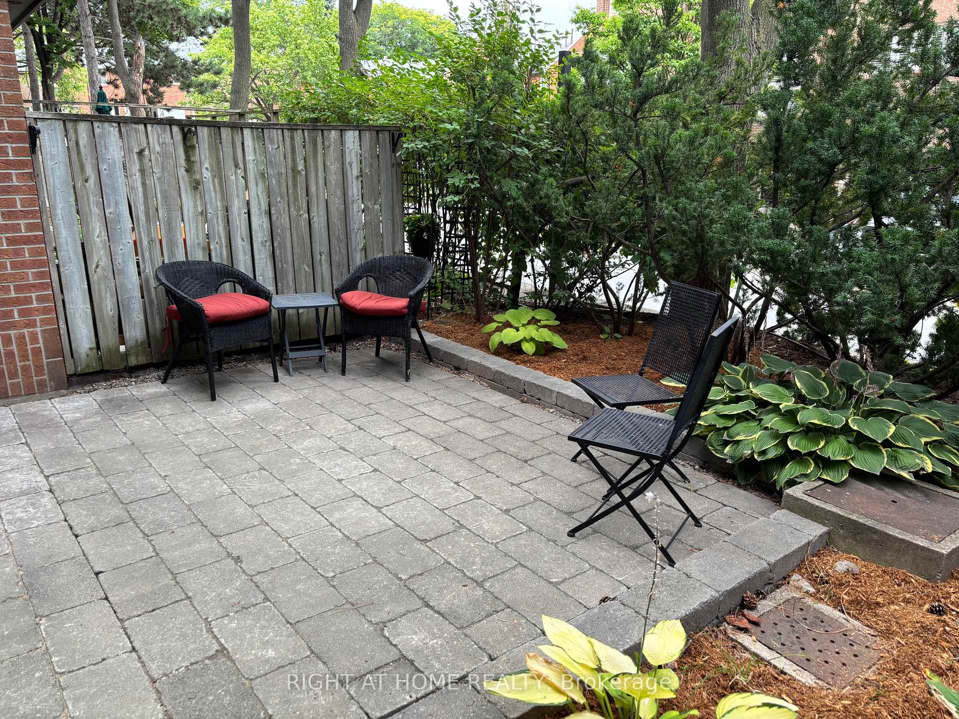 Photo 28 of Unit 318, 40 Sylvan Valley Way, Toronto, Bedford Park-Nortown — HOMEH