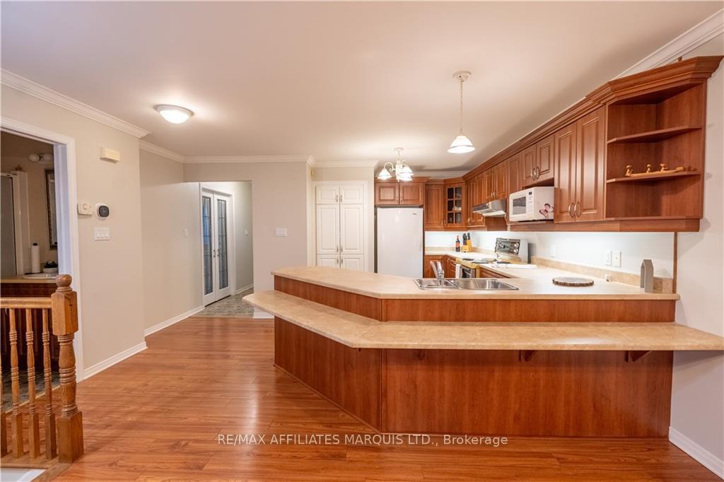 Photo 7 of 2250 Glen Brook Drive, Cornwall — HOMEH