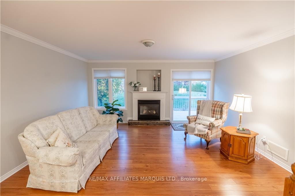 Photo 10 of 2250 Glen Brook Drive, Cornwall — HOMEH