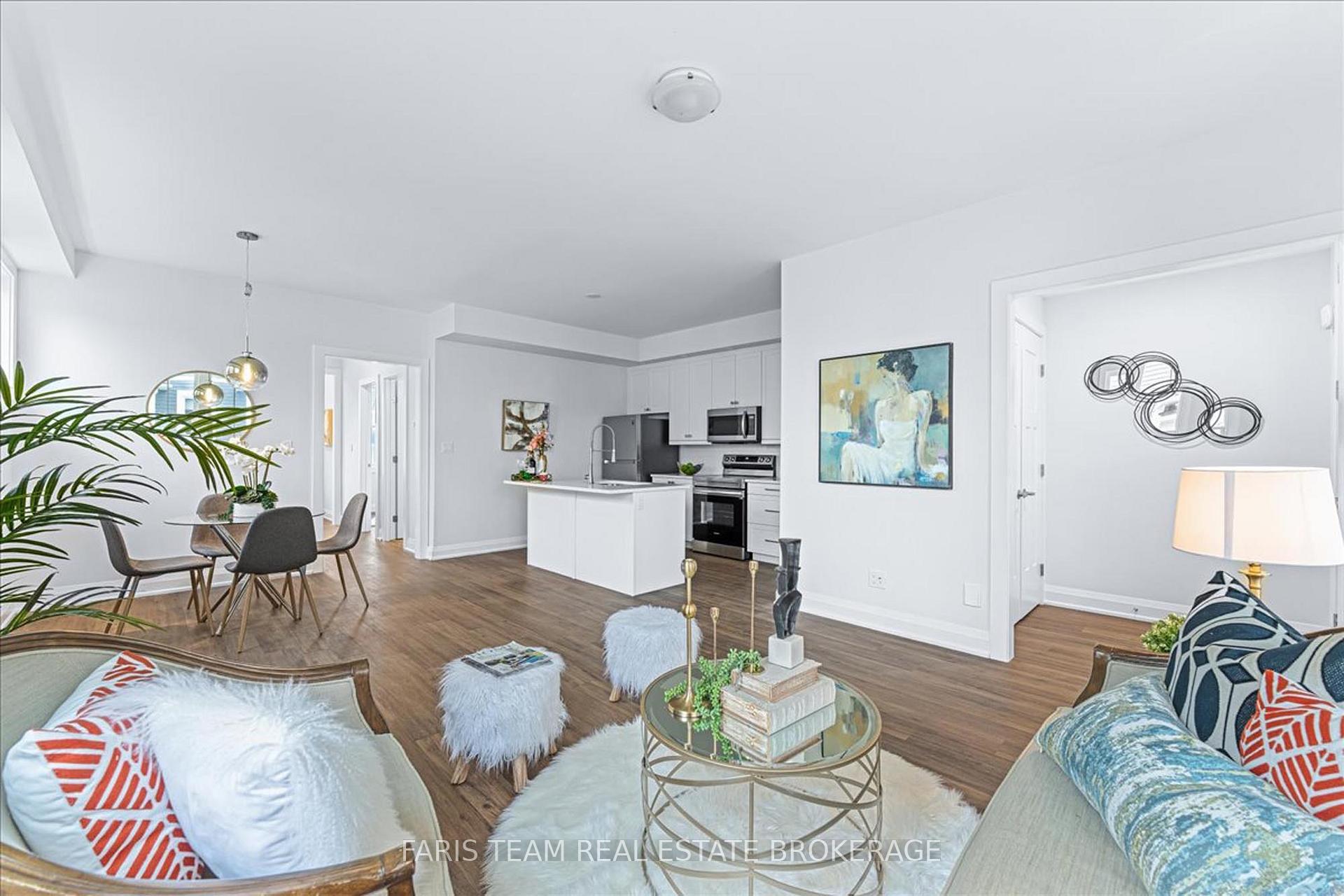 Photo 14 of 27 Julia Crescent, Midland — HOMEH
