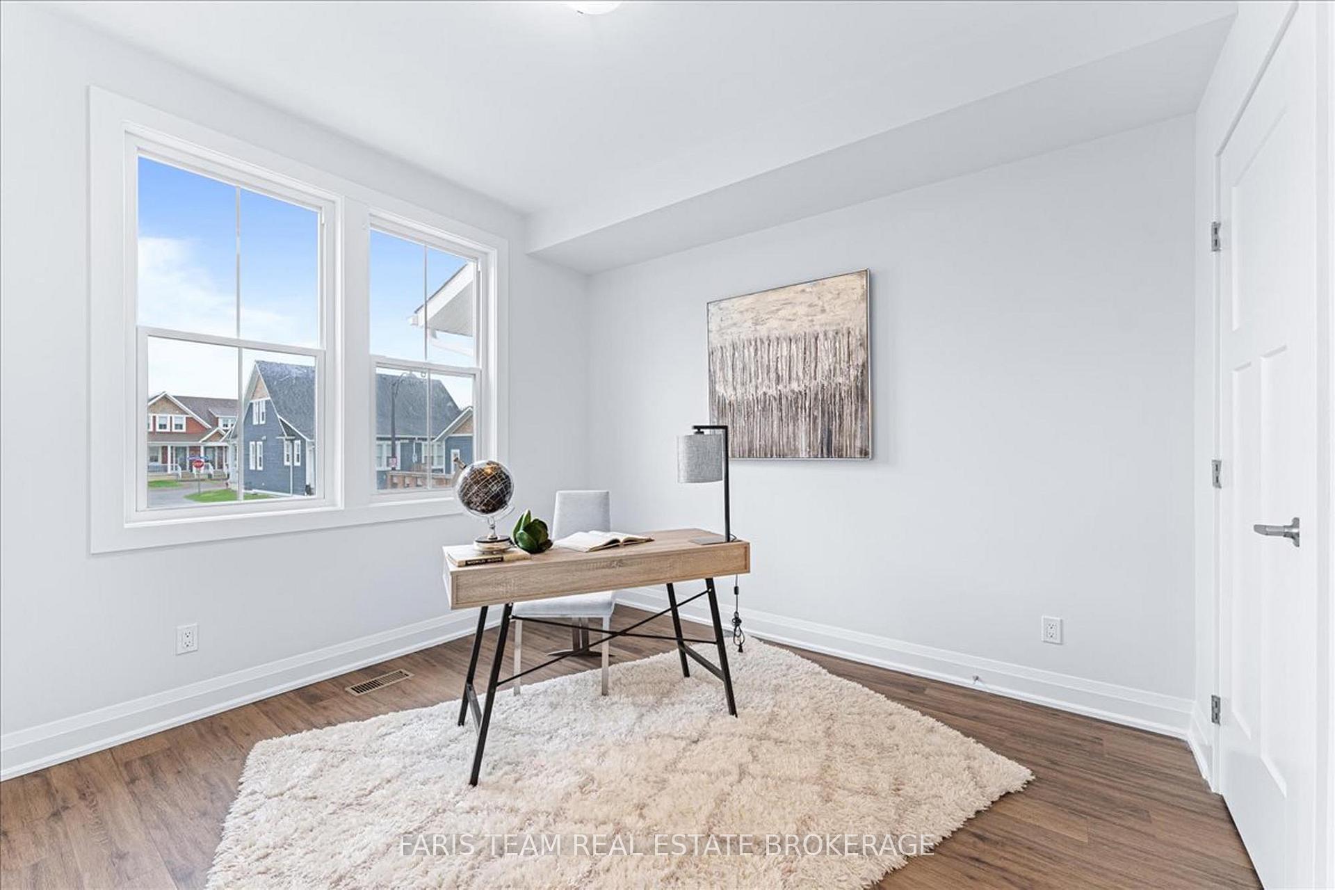Photo 15 of 27 Julia Crescent, Midland — HOMEH