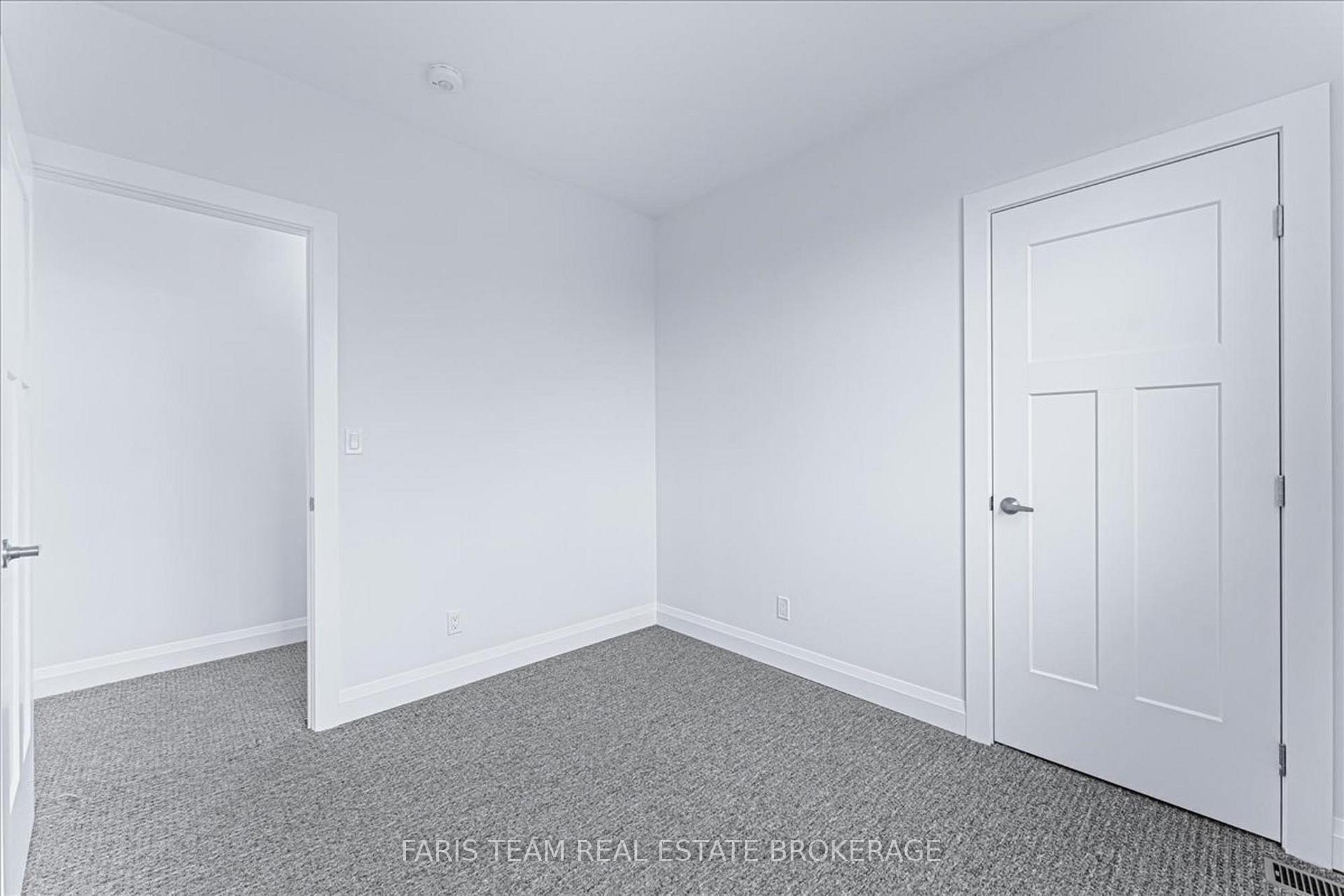 Photo 34 of 27 Julia Crescent, Midland — HOMEH