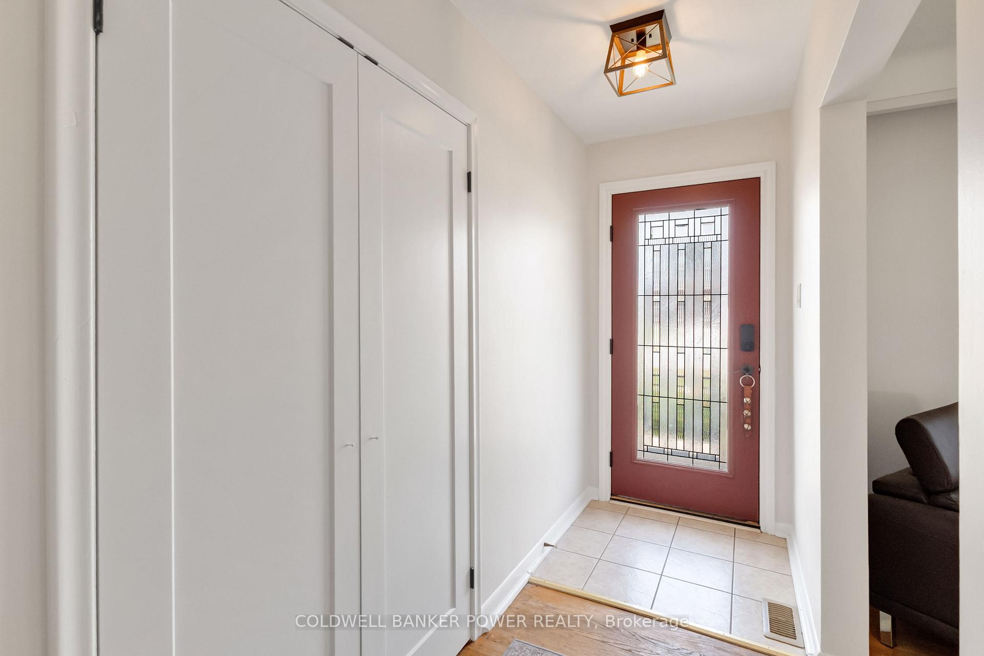 Photo 6 of 10020 Lynhurst Park Drive, Central Elgin, Lynhurst — HOMEH