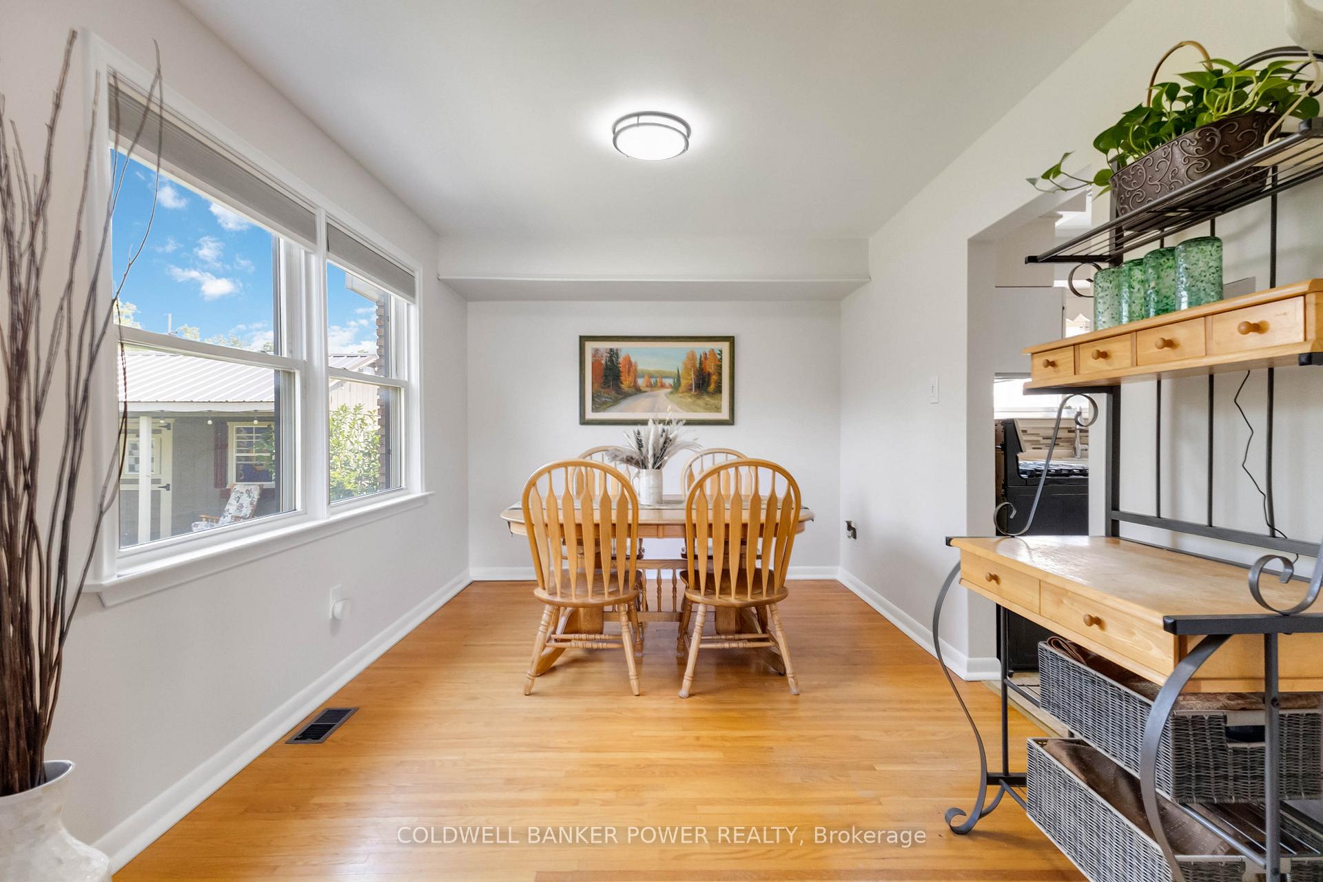 Photo 10 of 10020 Lynhurst Park Drive, Central Elgin, Lynhurst — HOMEH