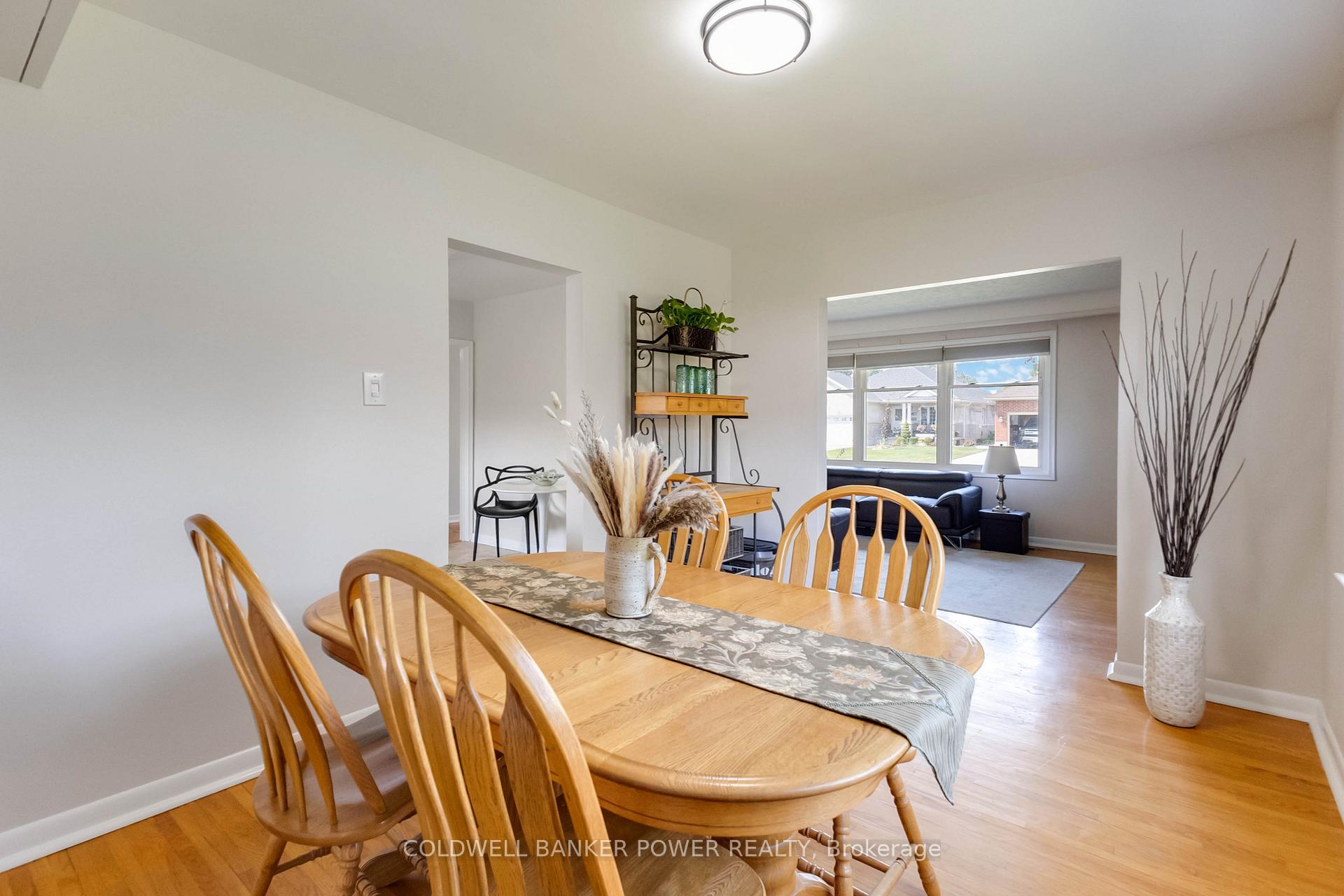 Photo 11 of 10020 Lynhurst Park Drive, Central Elgin, Lynhurst — HOMEH