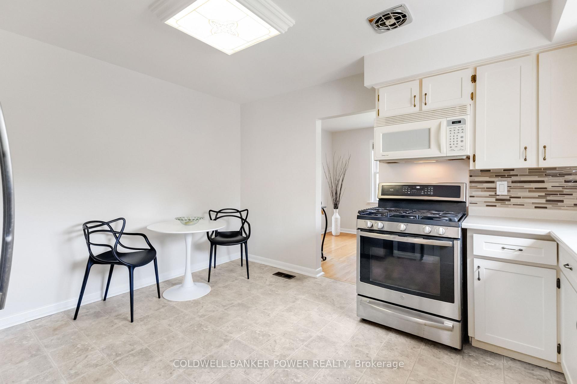 Photo 15 of 10020 Lynhurst Park Drive, Central Elgin, Lynhurst — HOMEH