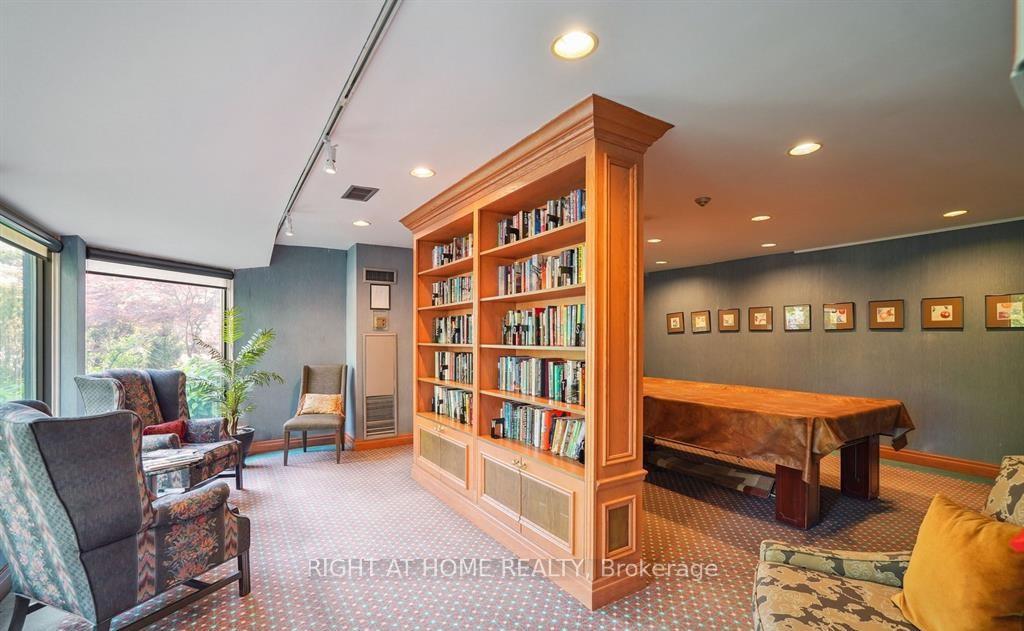 Photo 14 of Unit 607, 271 Ridley Boulevard, Toronto, Bedford Park-Nortown — HOMEH