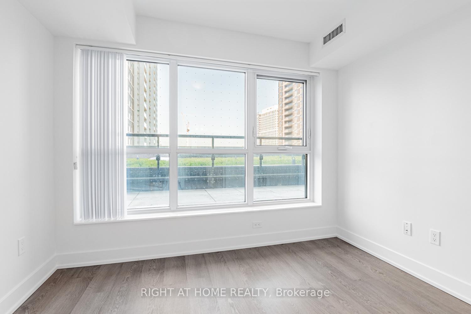 Photo 16 of Unit 318, 9 Mabelle Avenue, Etobicoke, Islington-City Centre West — HOMEH