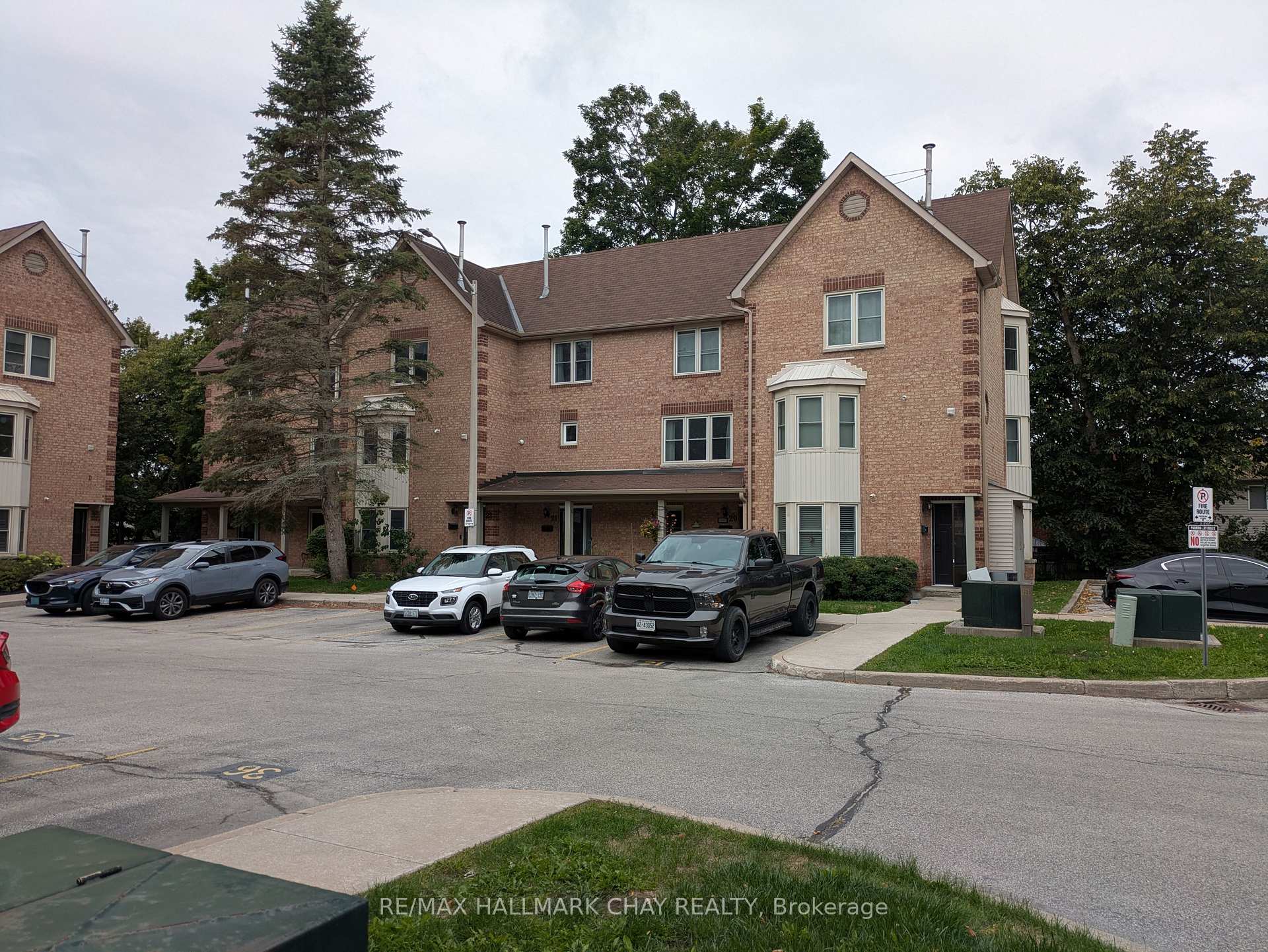 Photo 10 of Unit 22, 119 D'ambrosio Drive, Barrie, Painswick North — HOMEH