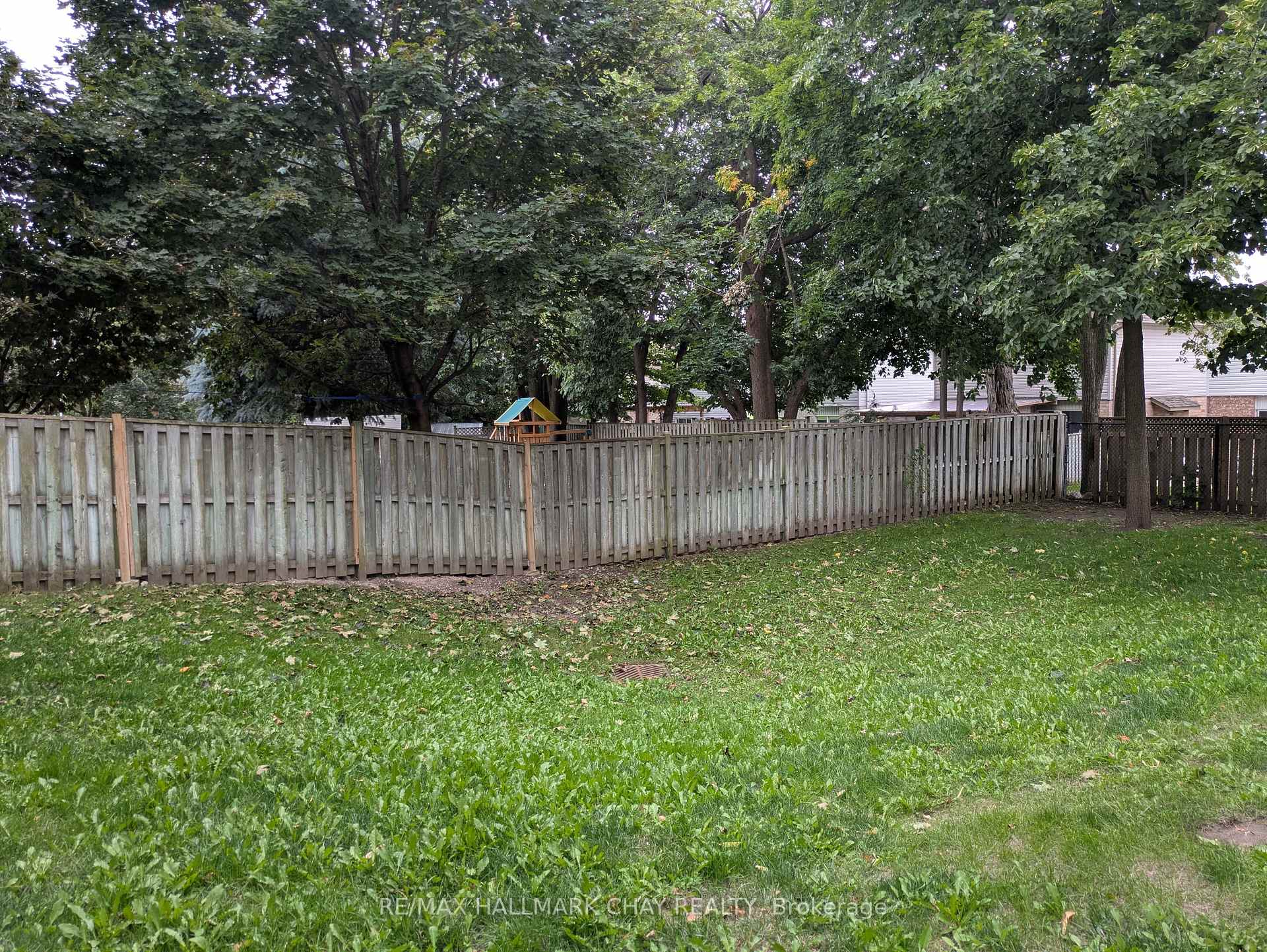 Photo 13 of Unit 22, 119 D'ambrosio Drive, Barrie, Painswick North — HOMEH