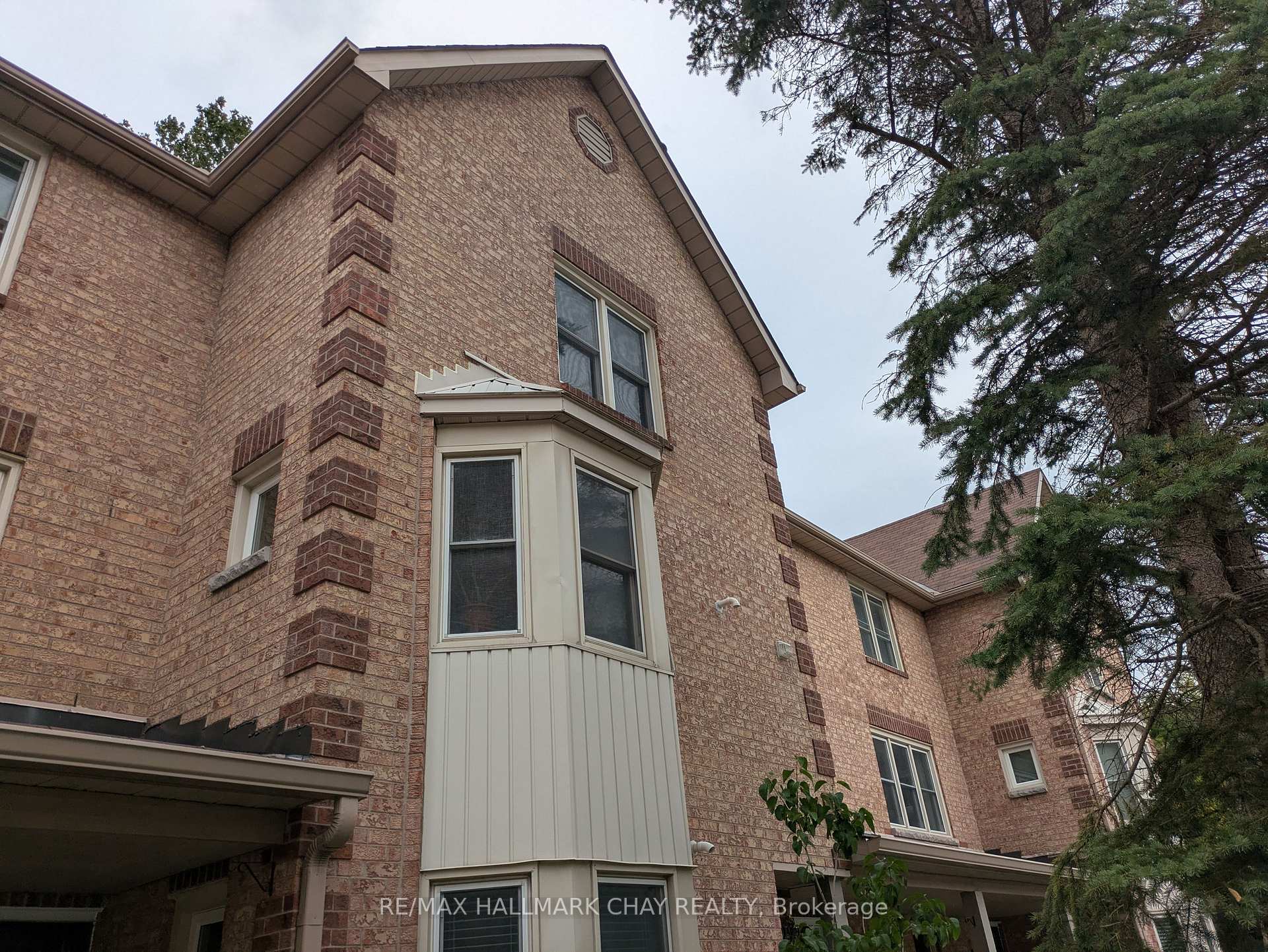 Photo 15 of Unit 22, 119 D'ambrosio Drive, Barrie, Painswick North — HOMEH