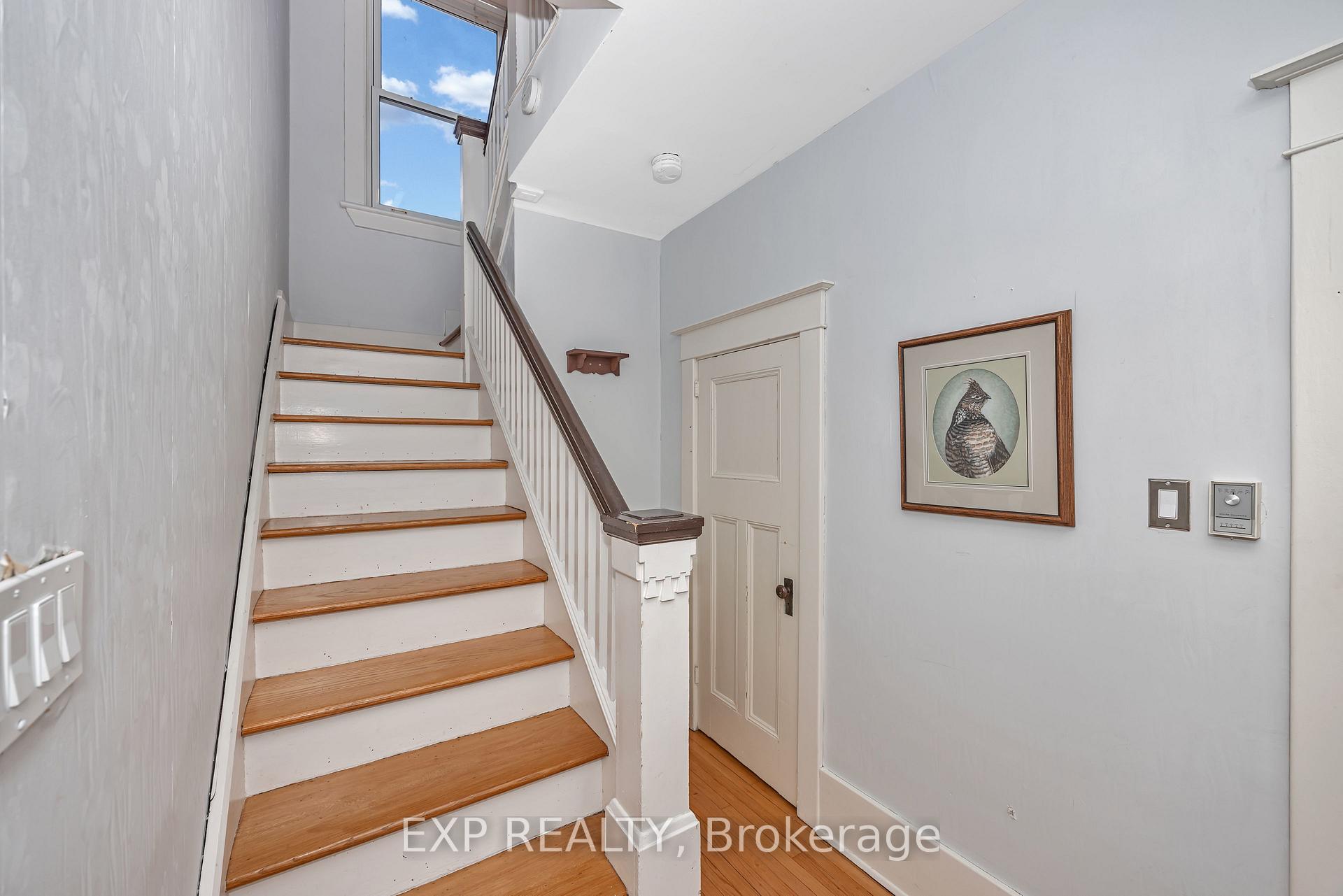 Photo 17 of 33 Wilton Crescent, Ottawa, Glebe — HOMEH