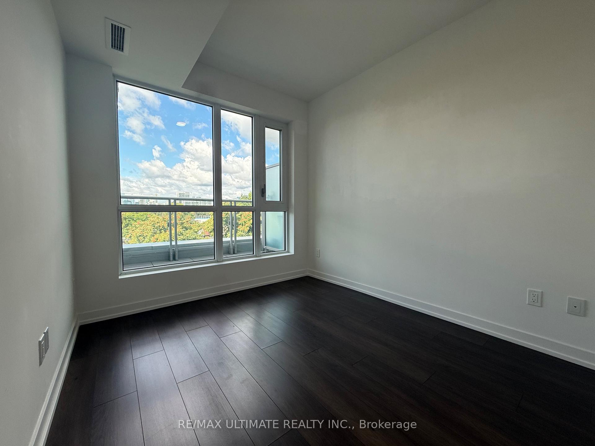 Photo 6 of Unit 605, 150 logan Avenue, Toronto, South Riverdale — HOMEH