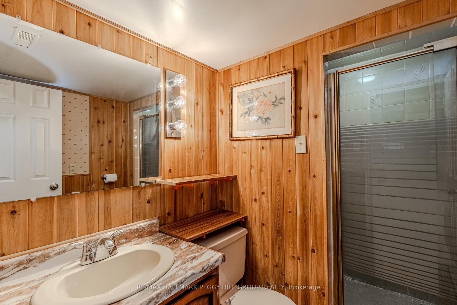 Photo 18 of 20 Shelley Lane, Barrie, Letitia Heights — HOMEH