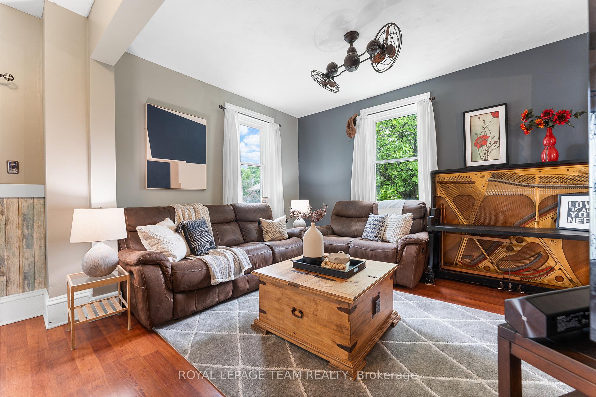 Photo 12 of 378 Donald B Munro Drive, Ottawa, Carp — HOMEH