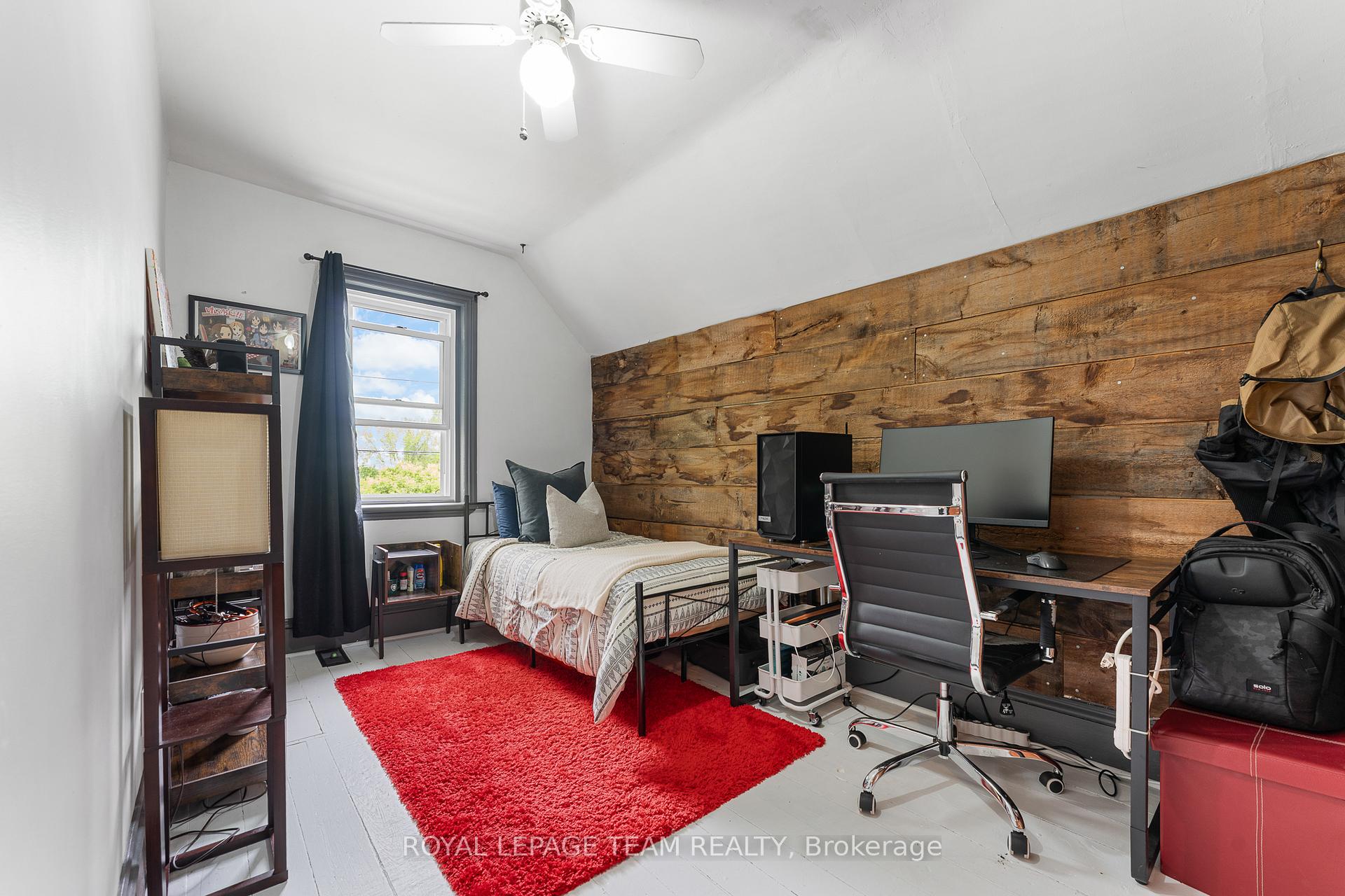 Photo 34 of 378 Donald B Munro Drive, Ottawa, Carp — HOMEH