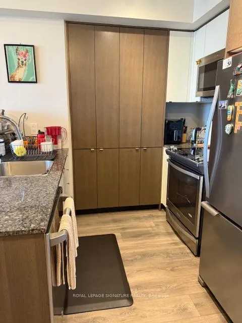 Photo 6 of Unit 2408, 9 Valhalla Inn Road, Etobicoke, Islington-City Centre West — HOMEH