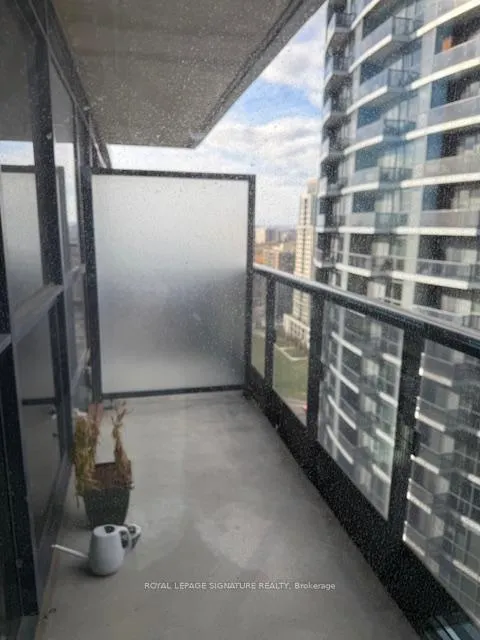 Photo 15 of Unit 2408, 9 Valhalla Inn Road, Etobicoke, Islington-City Centre West — HOMEH