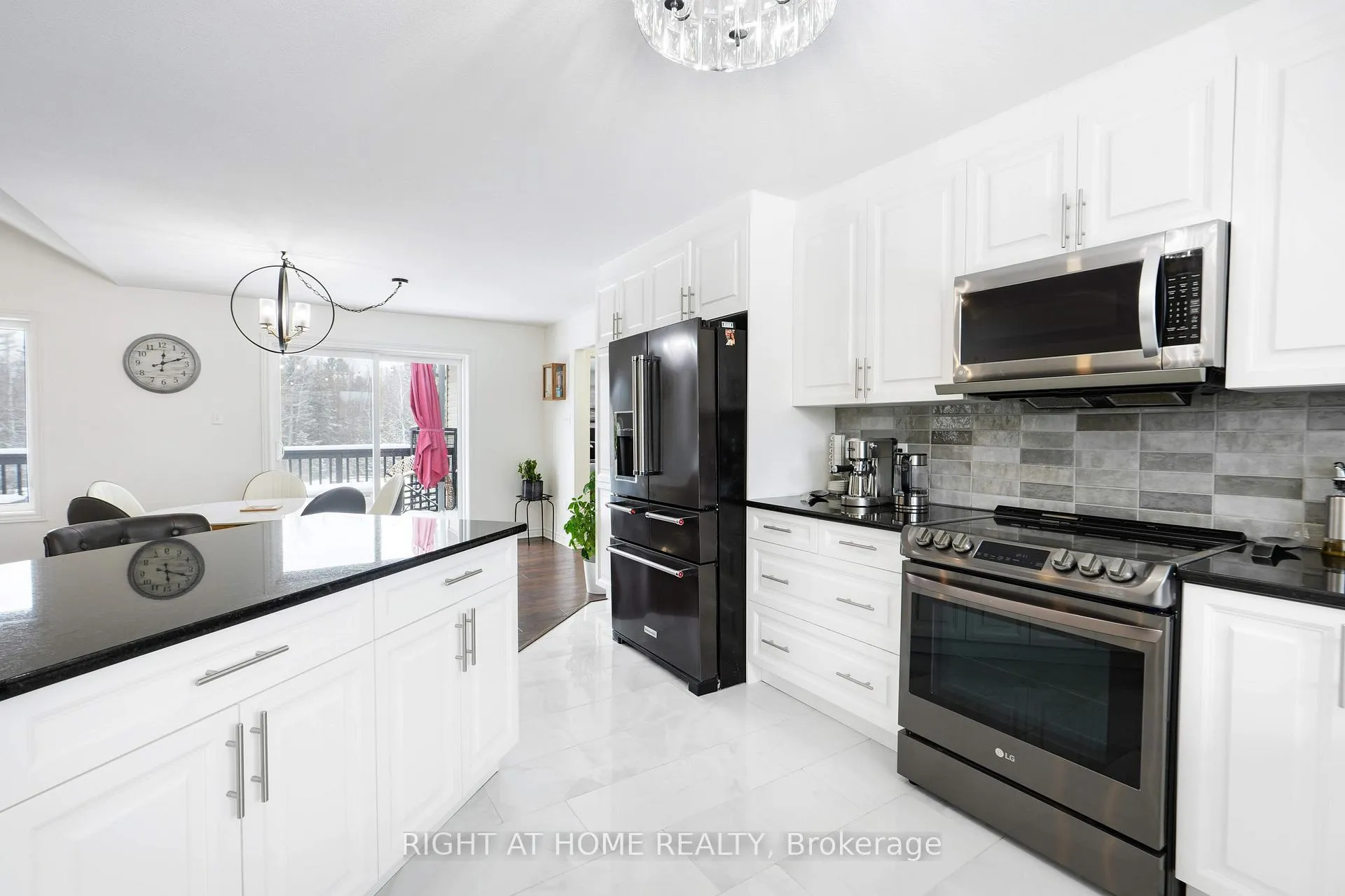 Photo 11 of 8833 Copeland Road, Ottawa, Btwn Franktown Rd. & Fallowfield Rd. — HOMEH