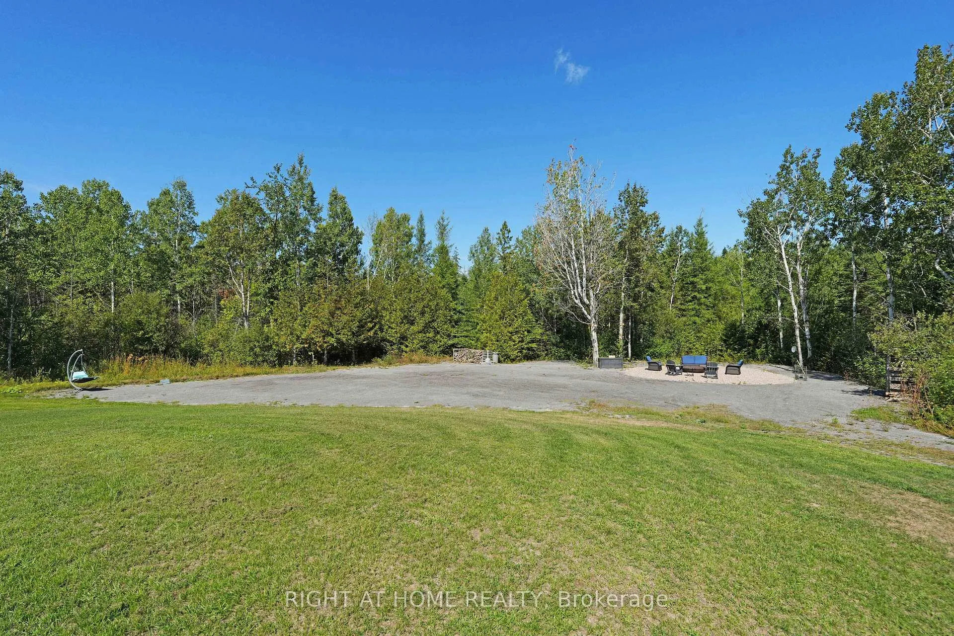 Photo 32 of 8833 Copeland Road, Ottawa, Btwn Franktown Rd. & Fallowfield Rd. — HOMEH