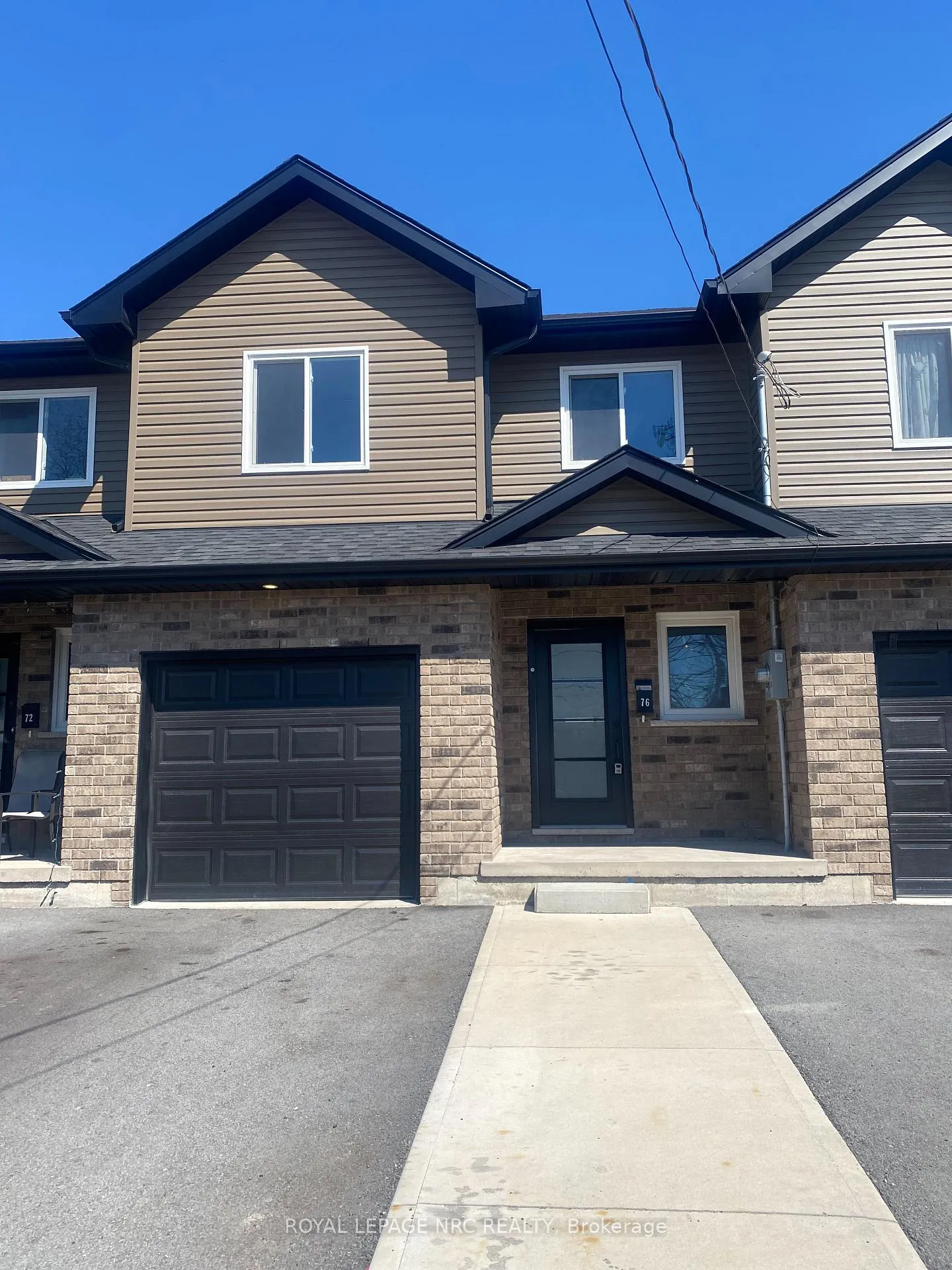 Photo 2 of 76 Almond Street, Welland, Welland Downtown — HOMEH