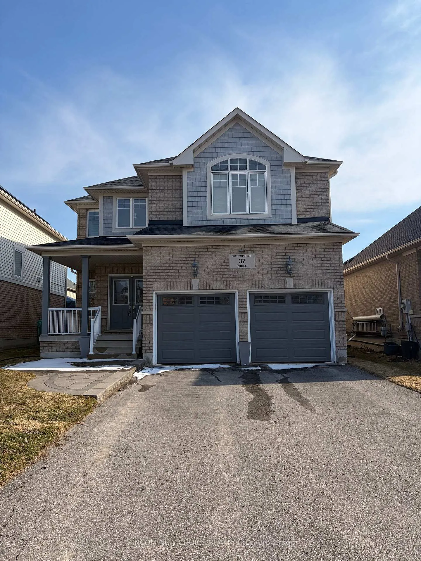 Photo 40 of 37 Westminster Circle, Barrie, Innis-Shore — HOMEH