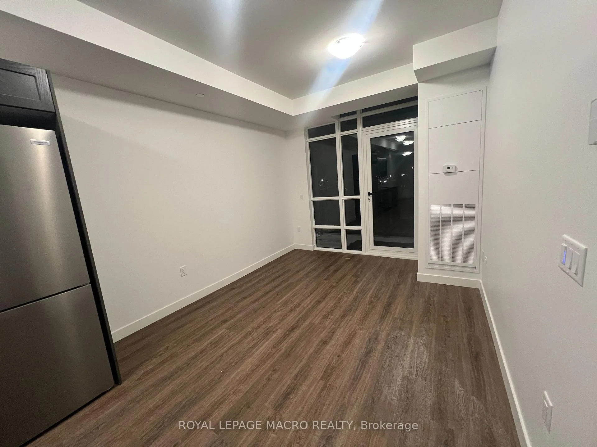 Photo 8 of Unit 428, 461 Green Road, Hamilton, Lakeshore — HOMEH