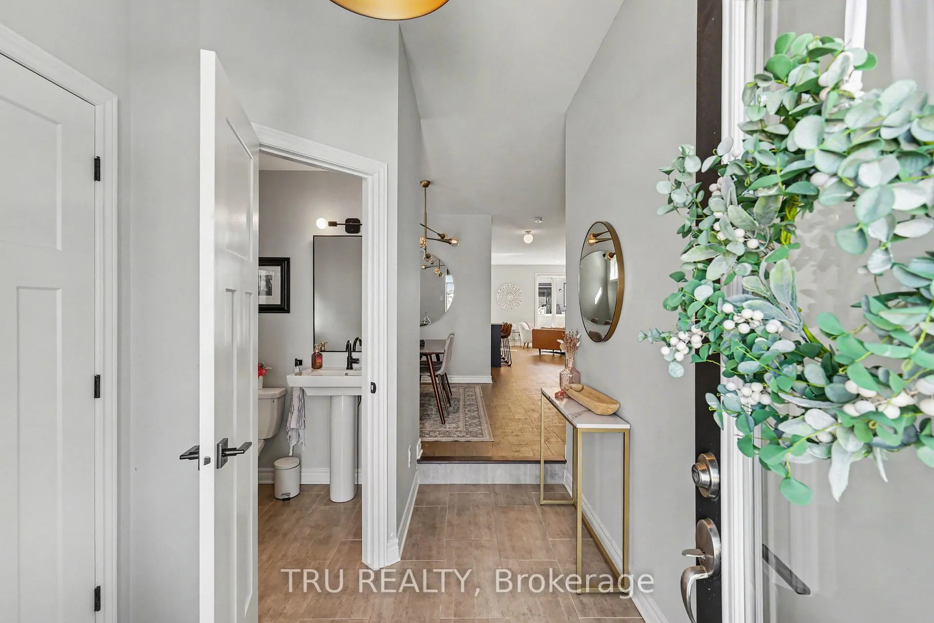 Photo 2 of 757 Parade Drive, Ottawa, Stittsville (South) — HOMEH