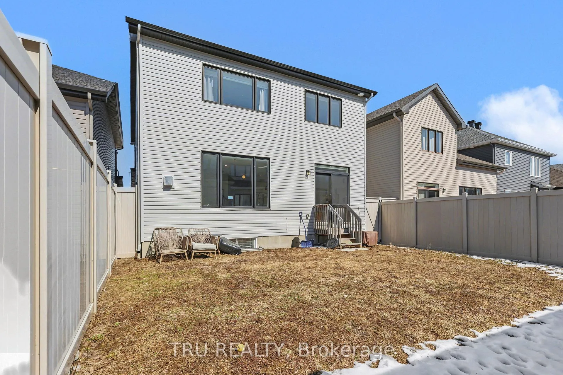 Photo 34 of 757 Parade Drive, Ottawa, Stittsville (South) — HOMEH