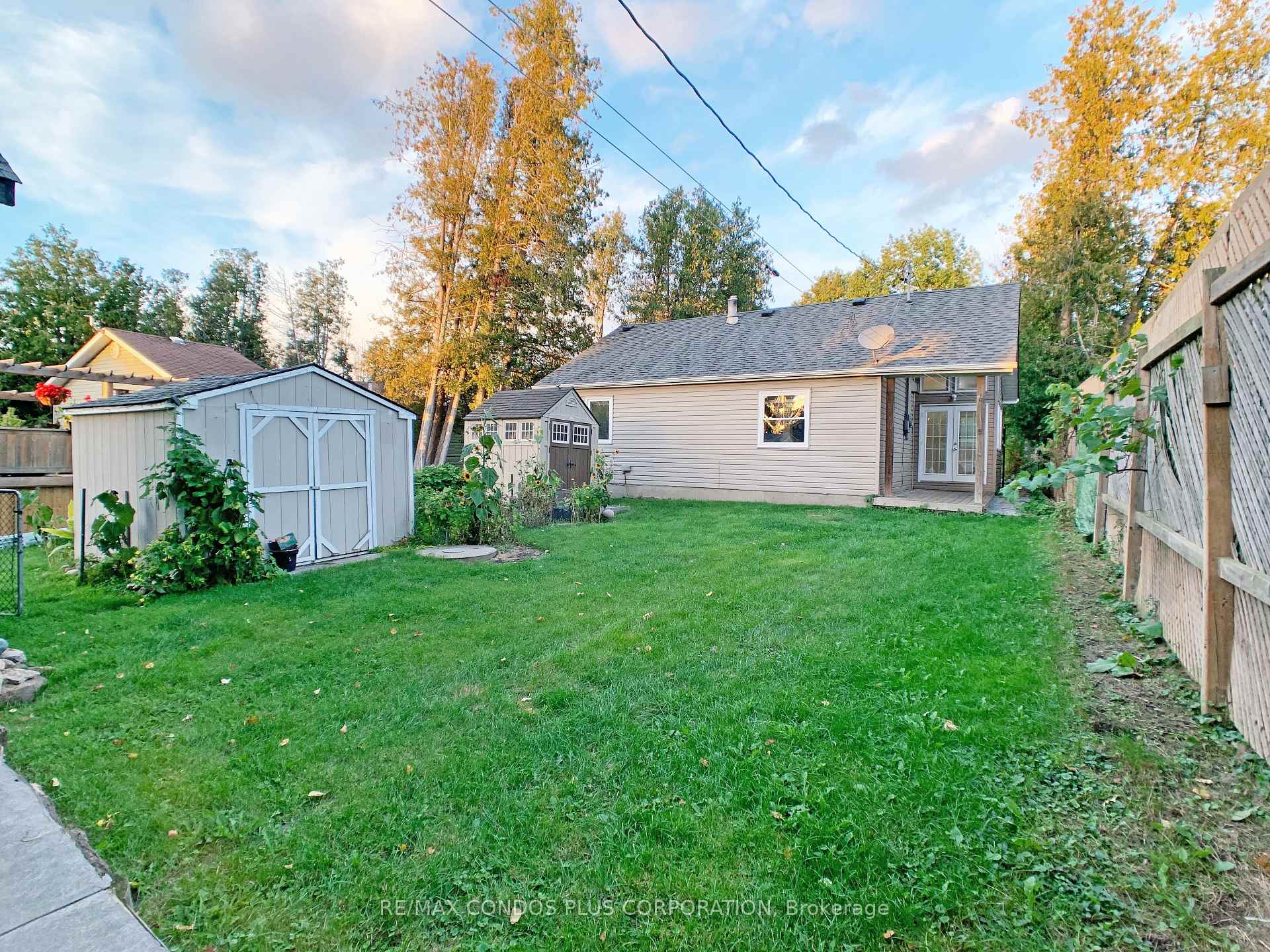 Photo 27 of 20 Joan Street, Georgina, Sutton & Jackson's Point — HOMEH