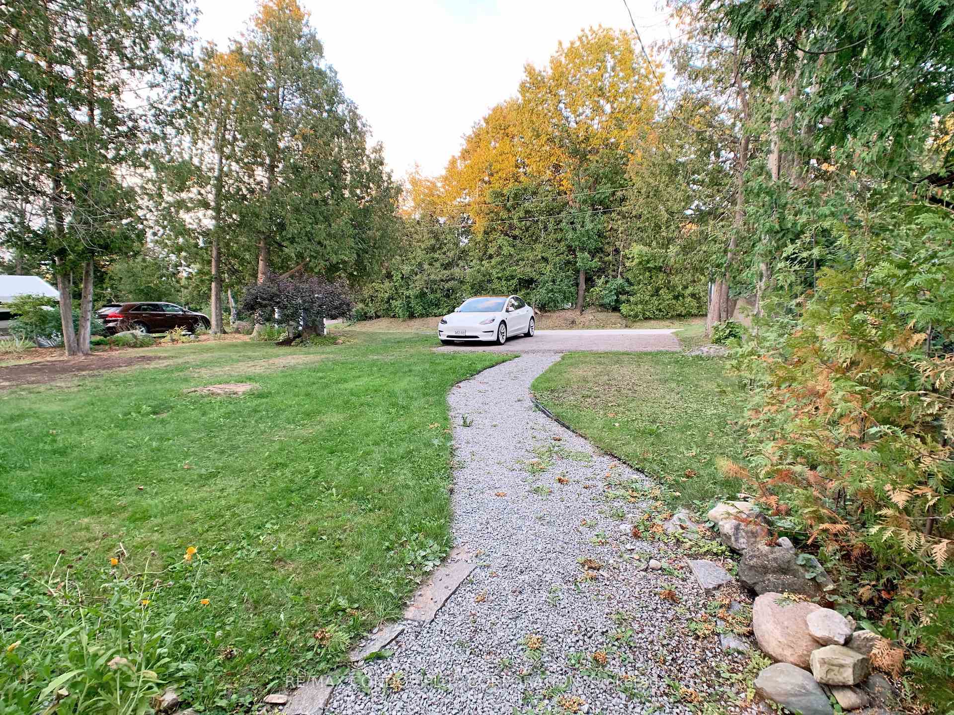 Photo 29 of 20 Joan Street, Georgina, Sutton & Jackson's Point — HOMEH