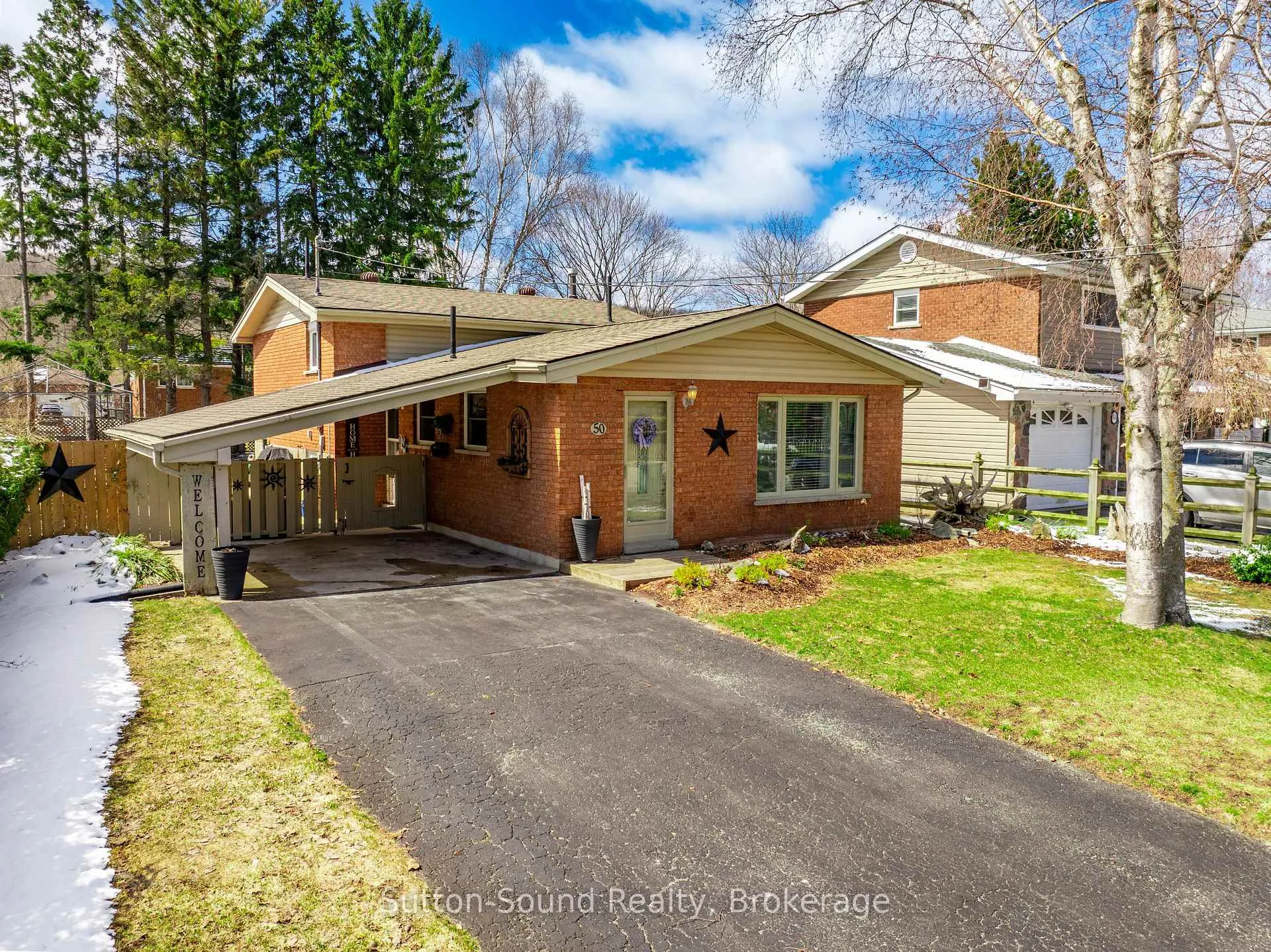 Photo 2 of 50 4th Avenue W, Owen Sound — HOMEH